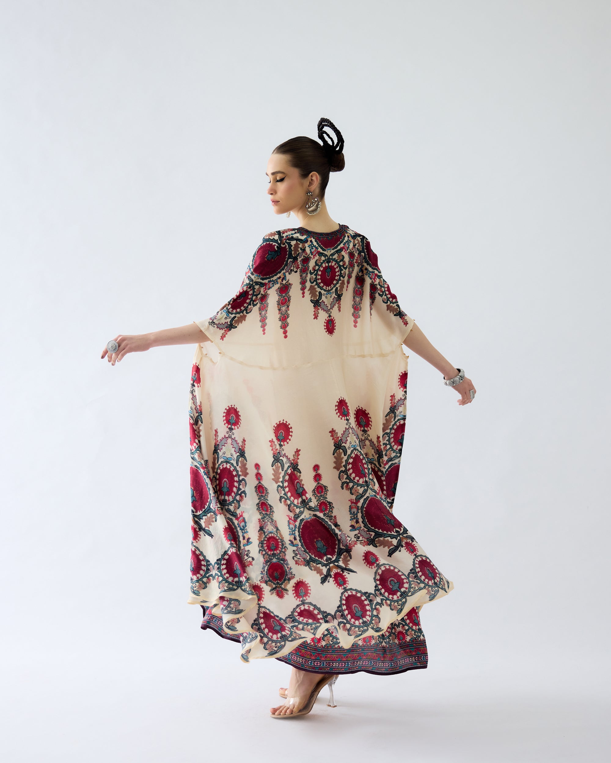 Bukhara : Caprice/Surilee - Maroon
