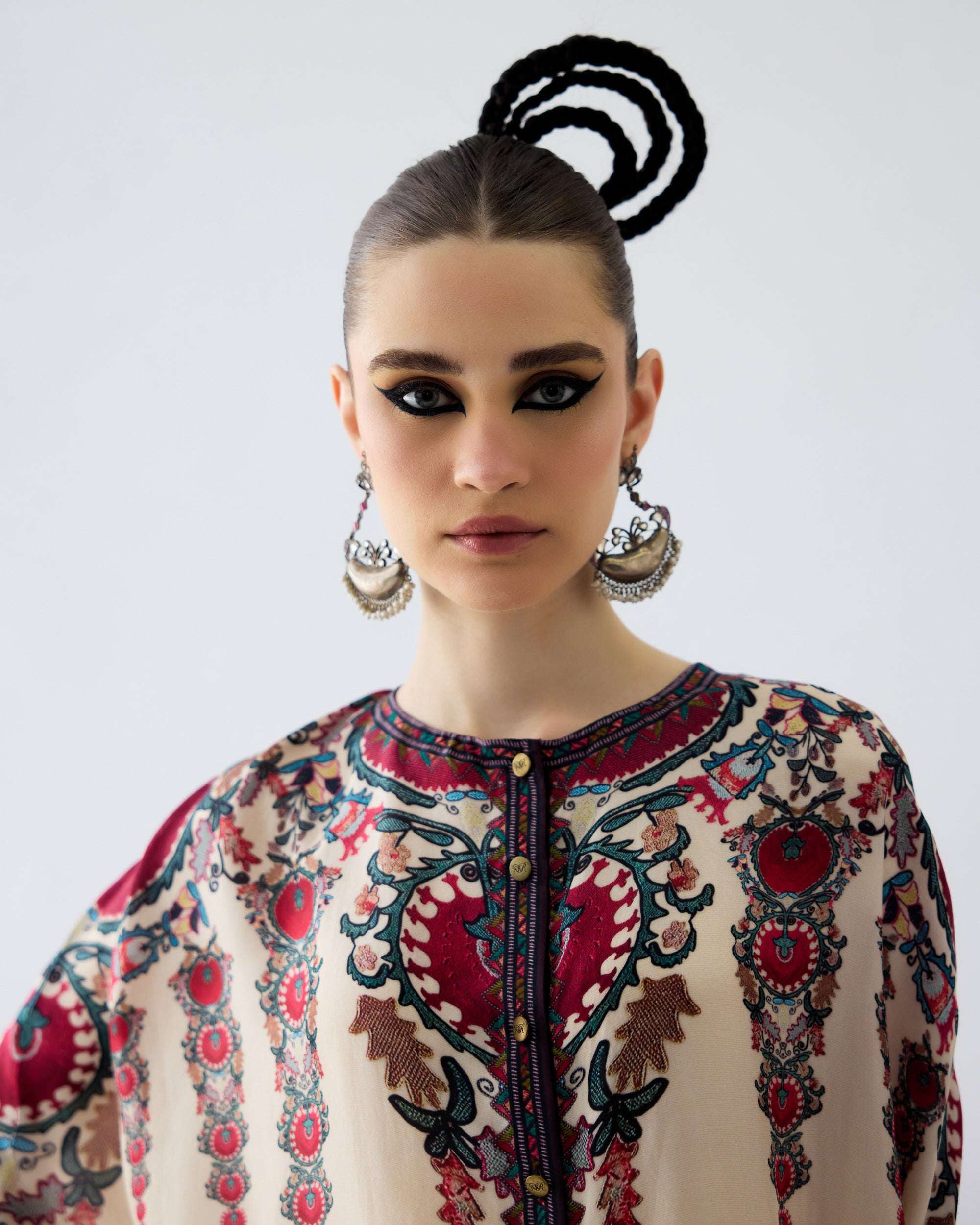 Bukhara : Caprice/Surilee - Maroon