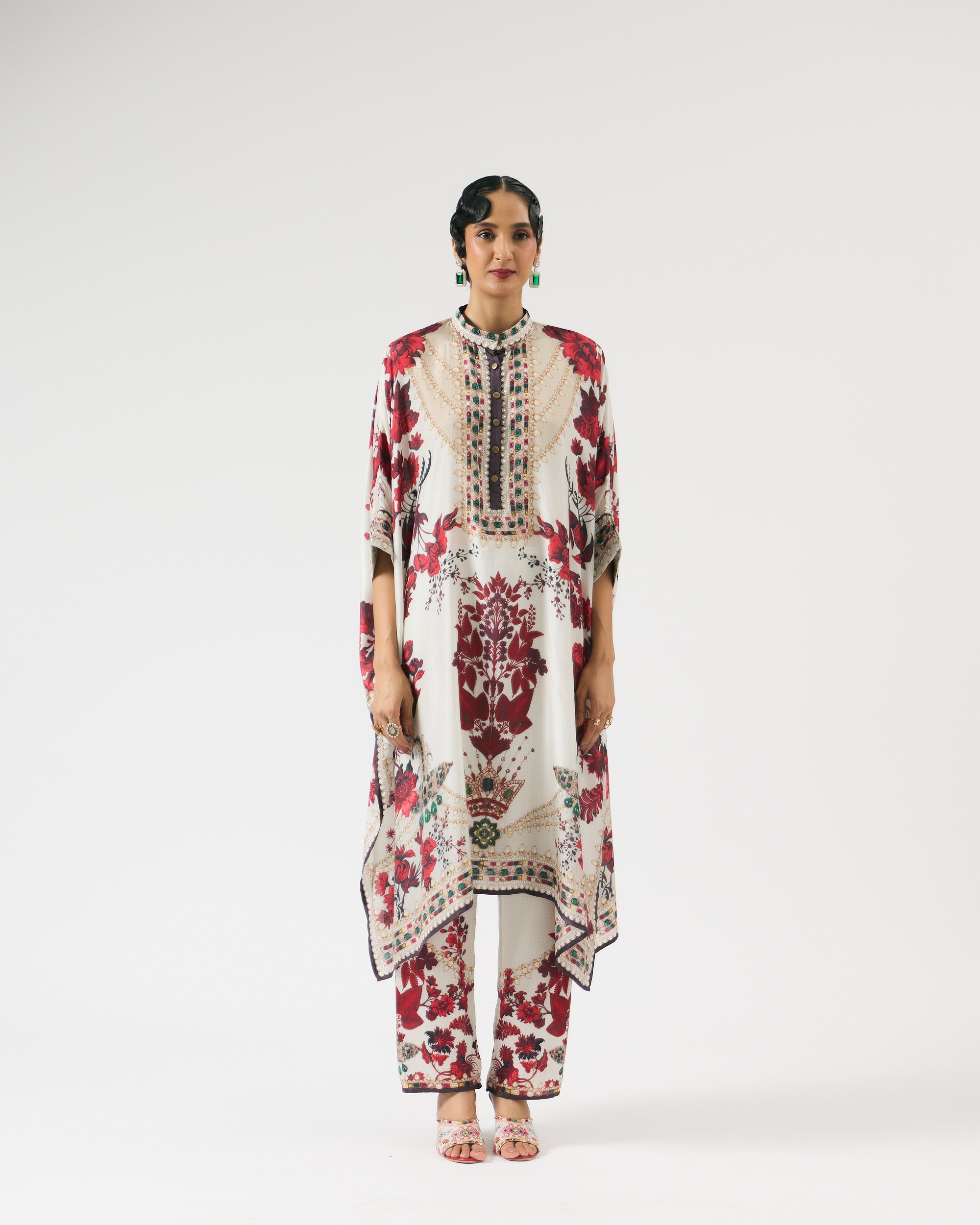 Nizam : Chantelle - Ivory/Red