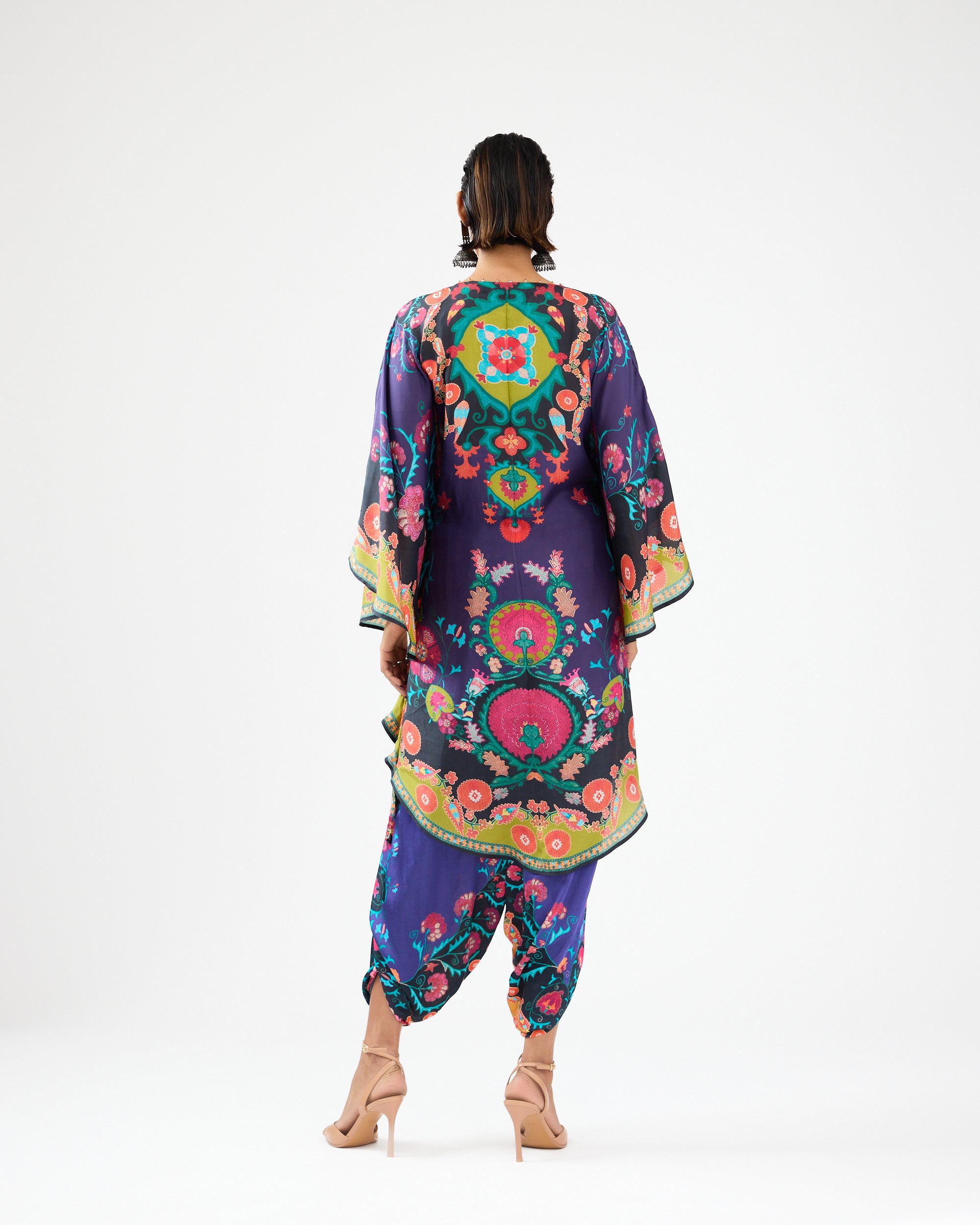 A Bukhara Summer : Inayat - Lime/Black