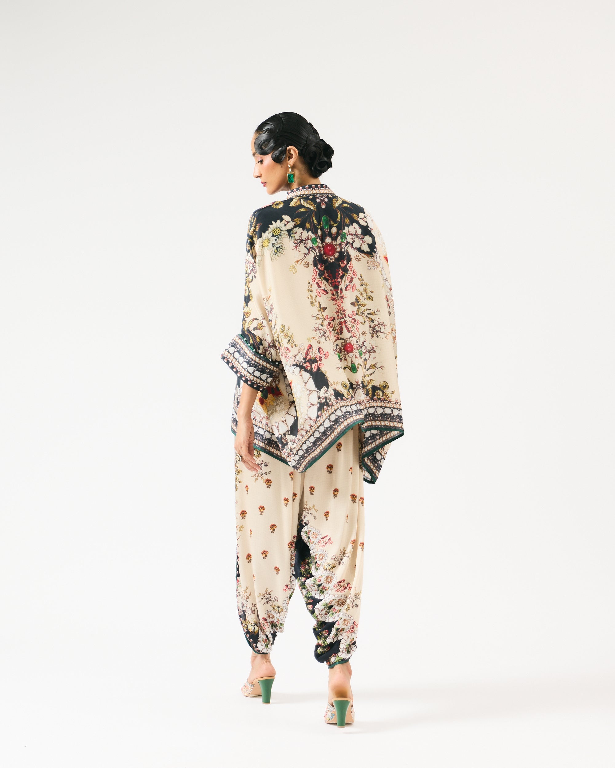 Nizam : Chanel/Sonth - Beige