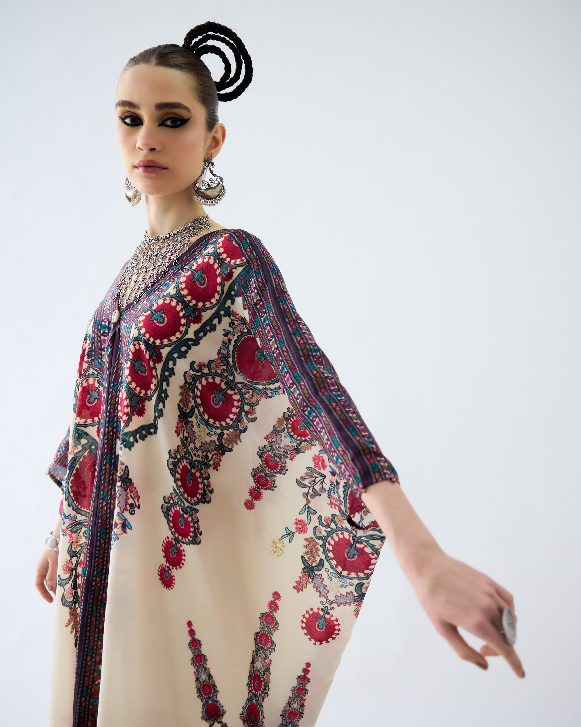 Bukhara : Dalilah/Surilee - Maroon