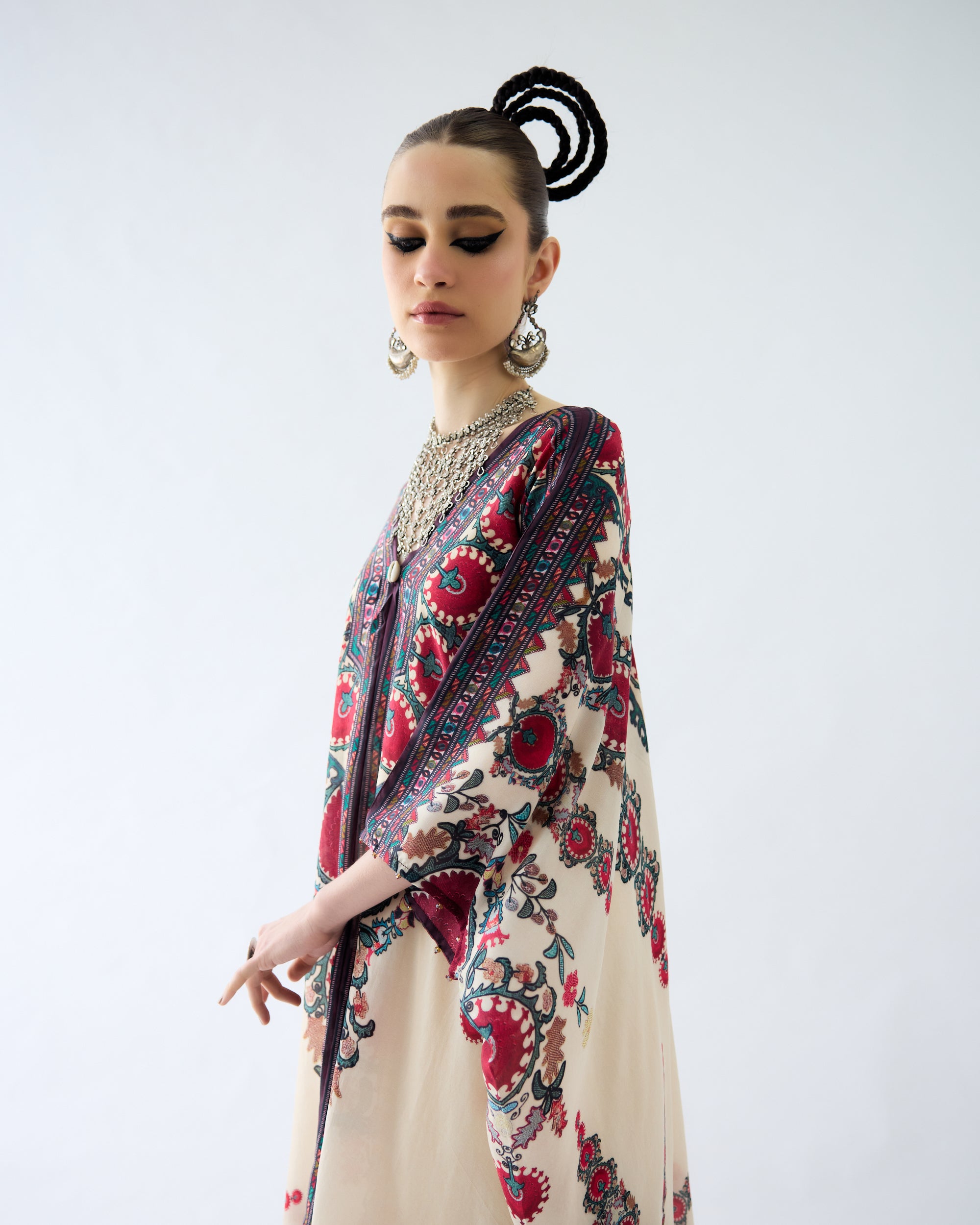Bukhara : Dalilah/Surilee - Maroon
