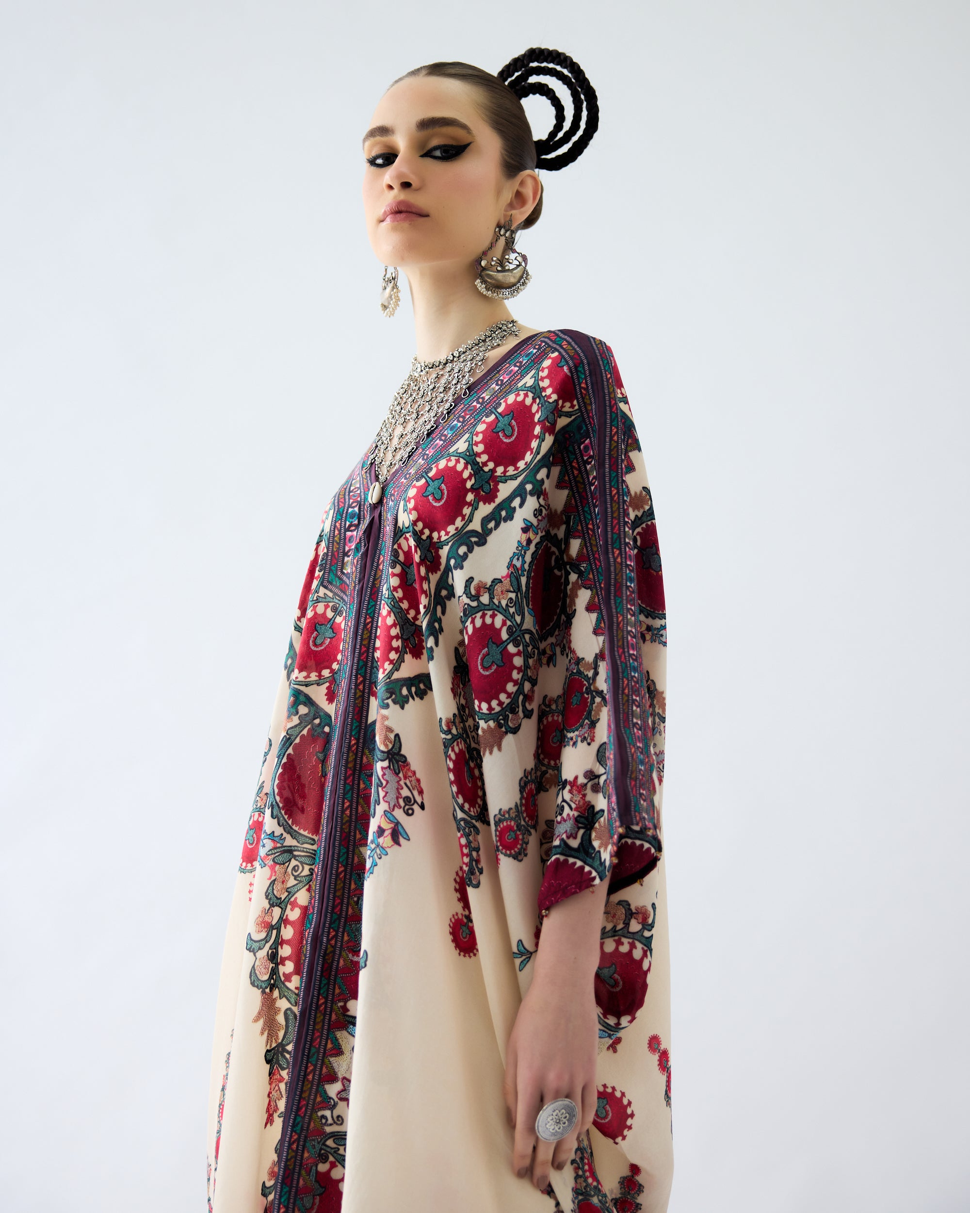 Bukhara : Dalilah/Surilee - Maroon