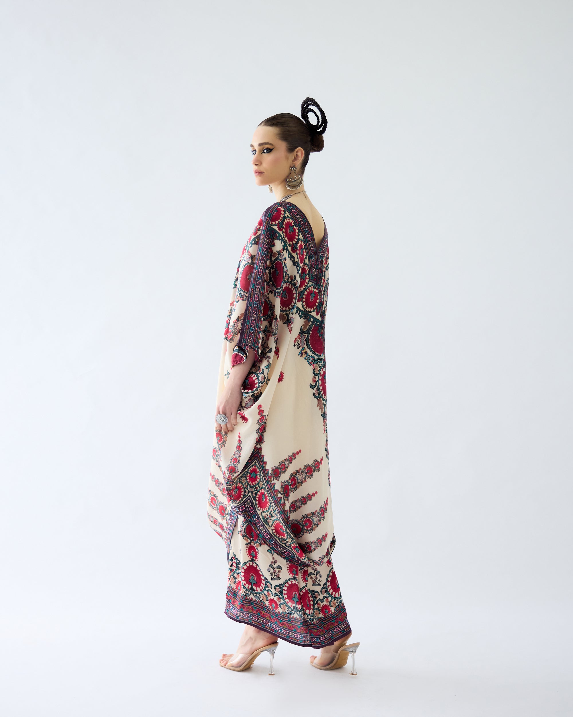Bukhara : Dalilah/Surilee - Maroon