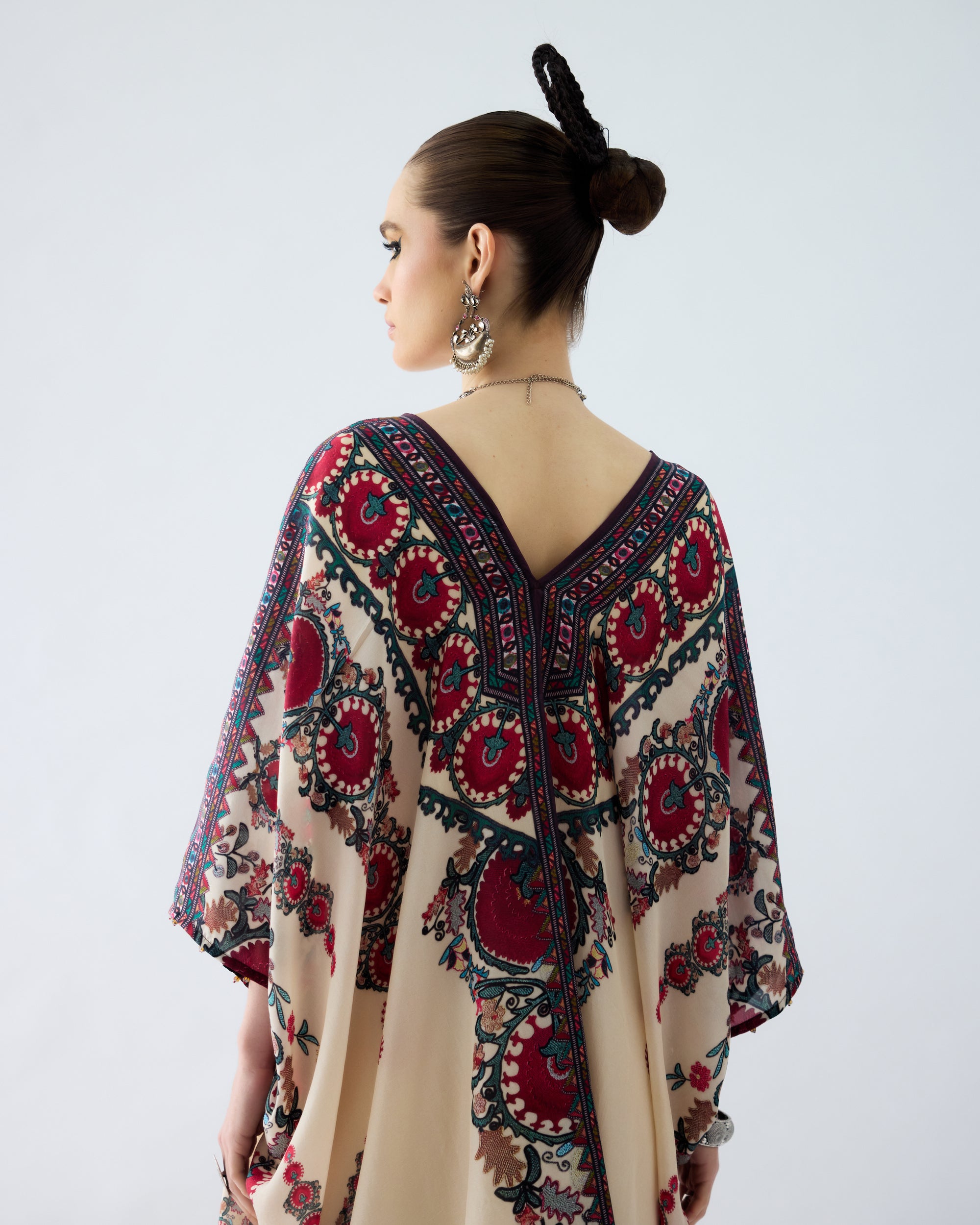 Bukhara : Dalilah/Surilee - Maroon