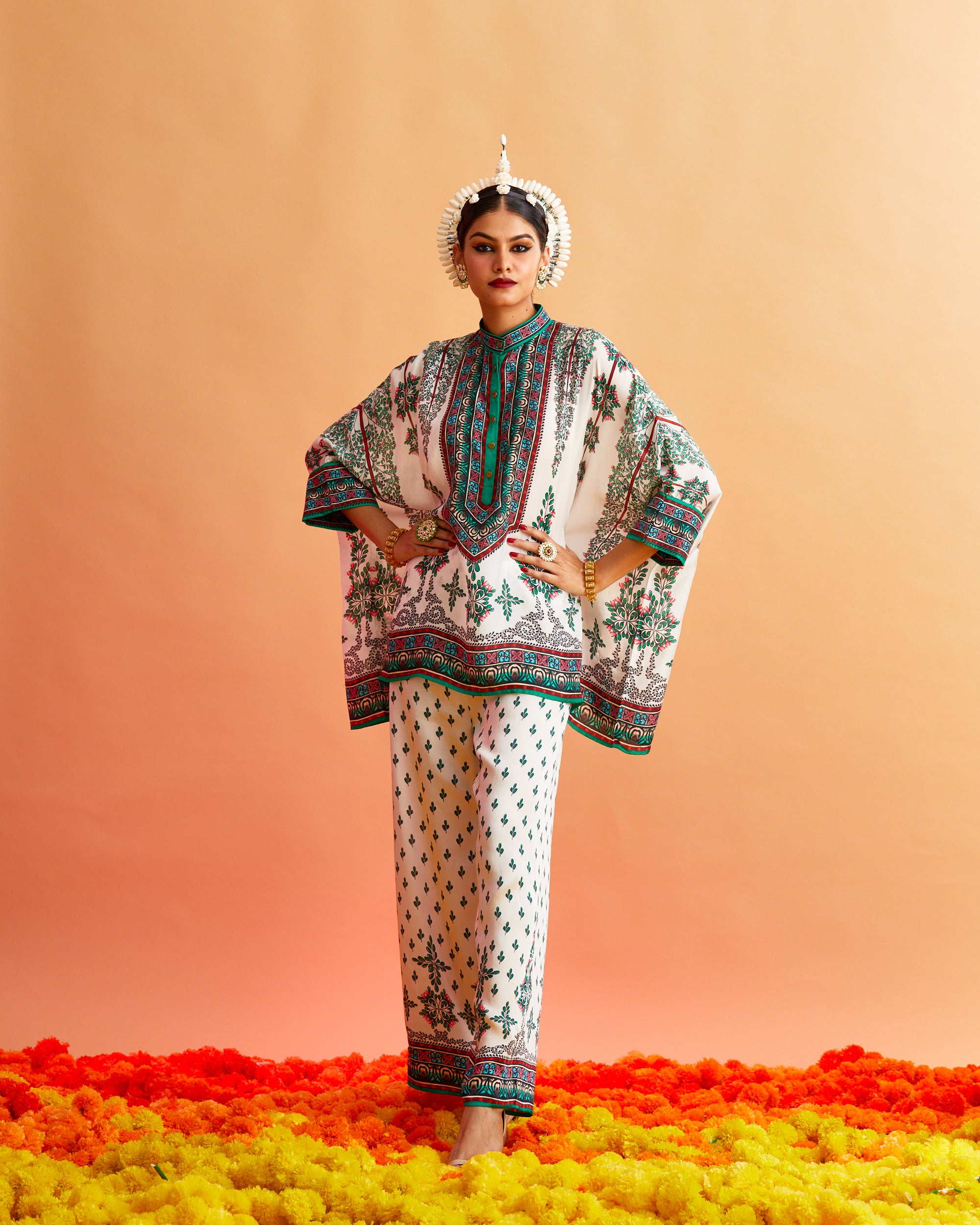 Ganjam : Chanel - White
