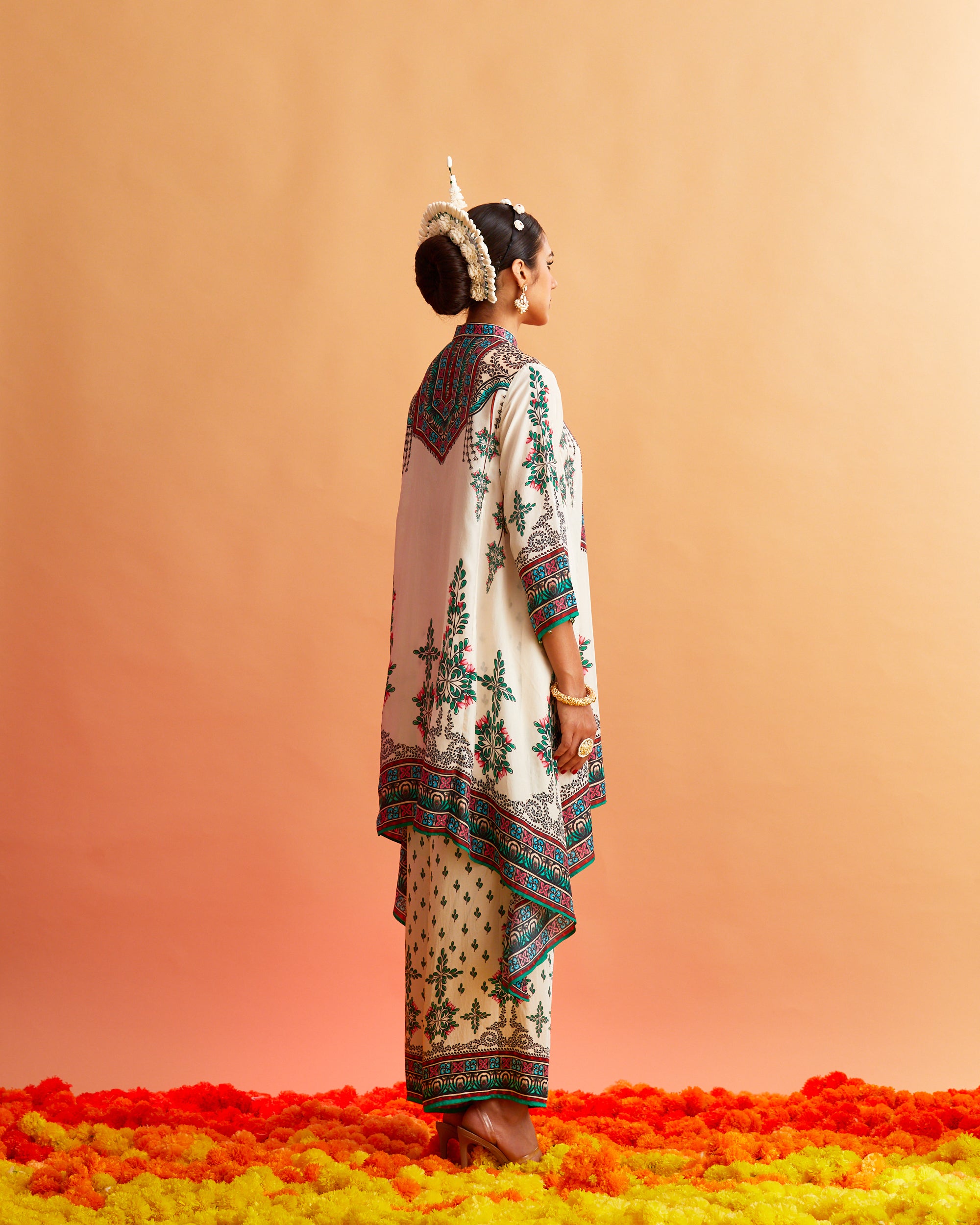 Ganjam : Navya - Ivory