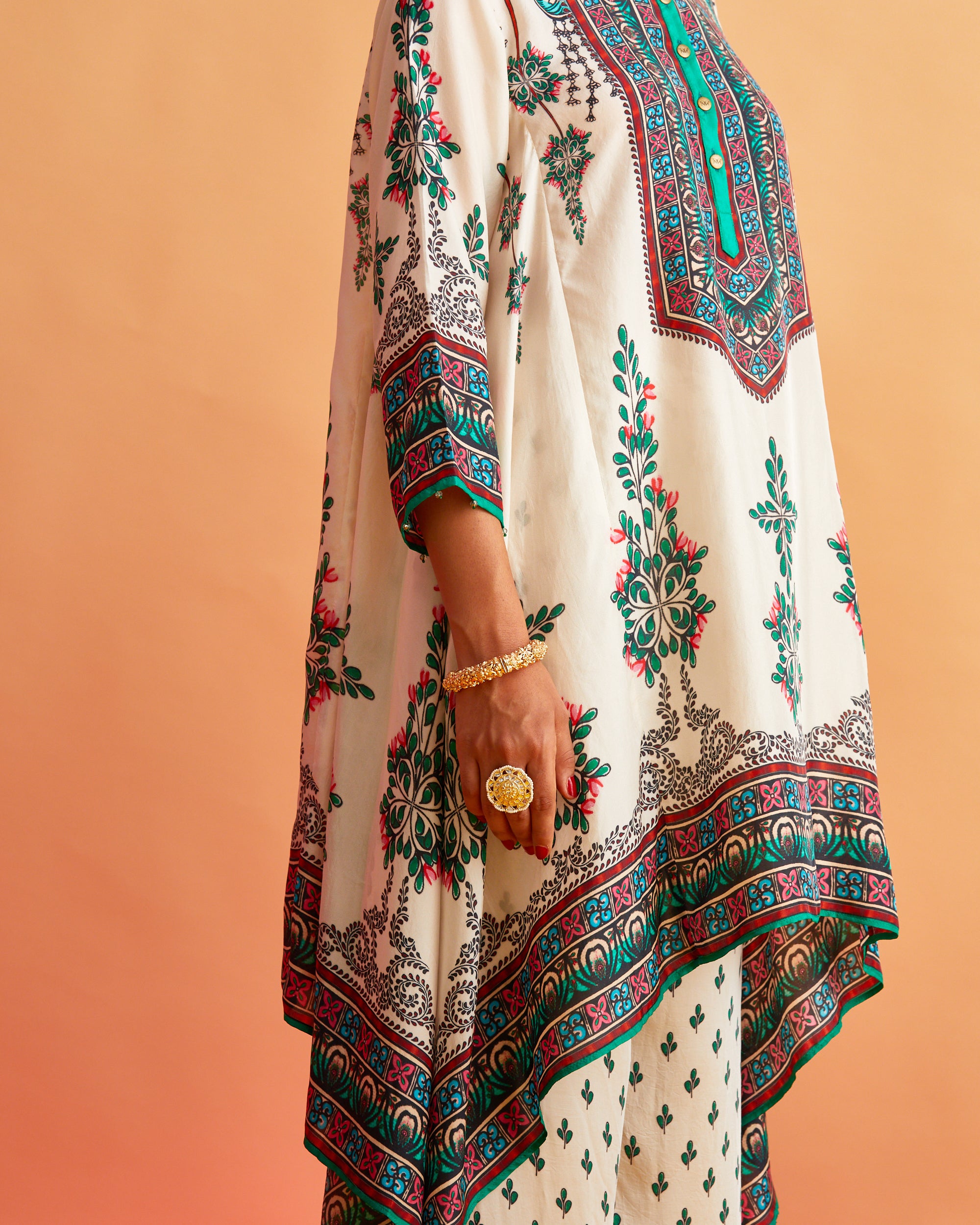 Ganjam : Navya - Ivory