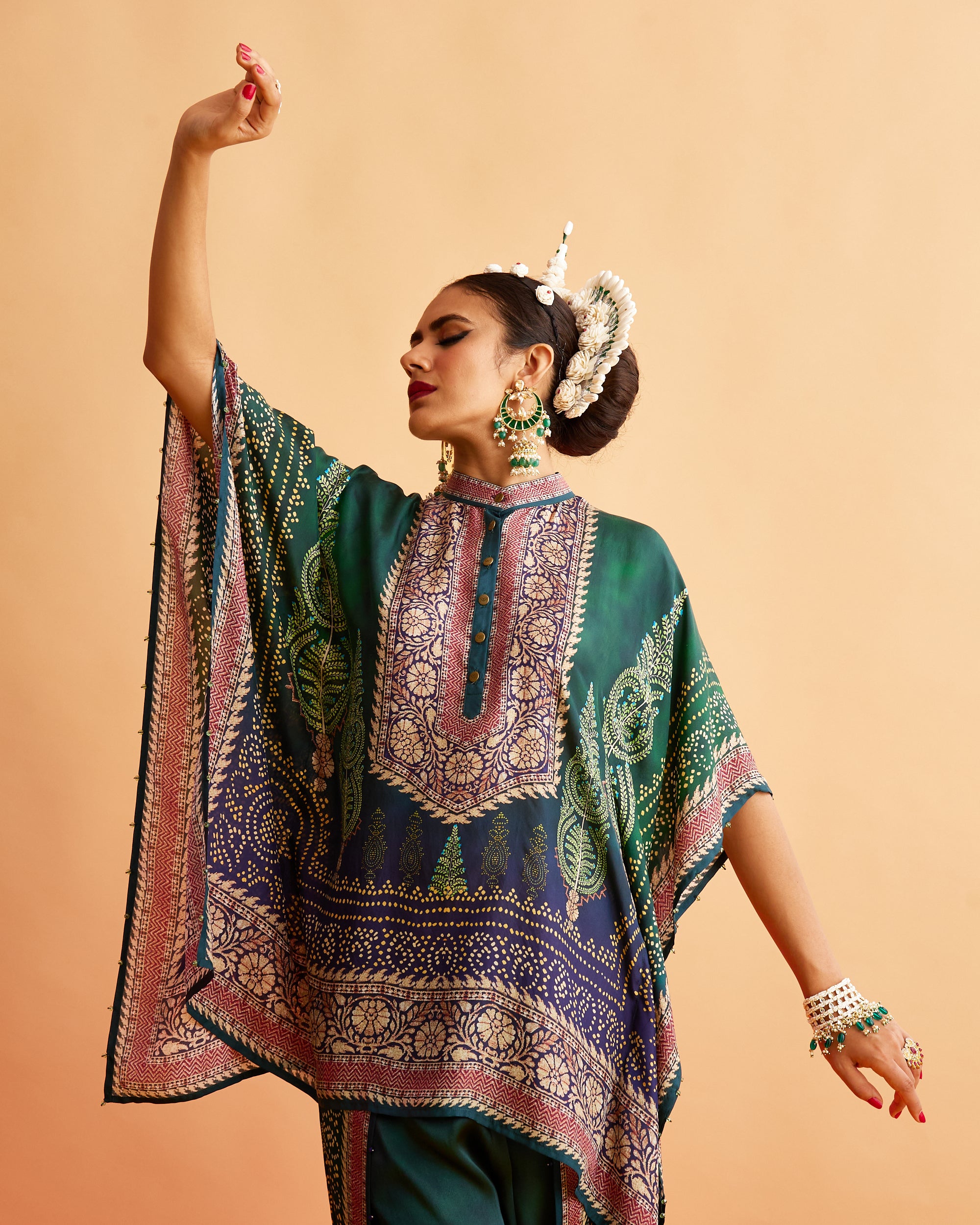 Ganjam : Manju/Sonth - Emerald/Navy