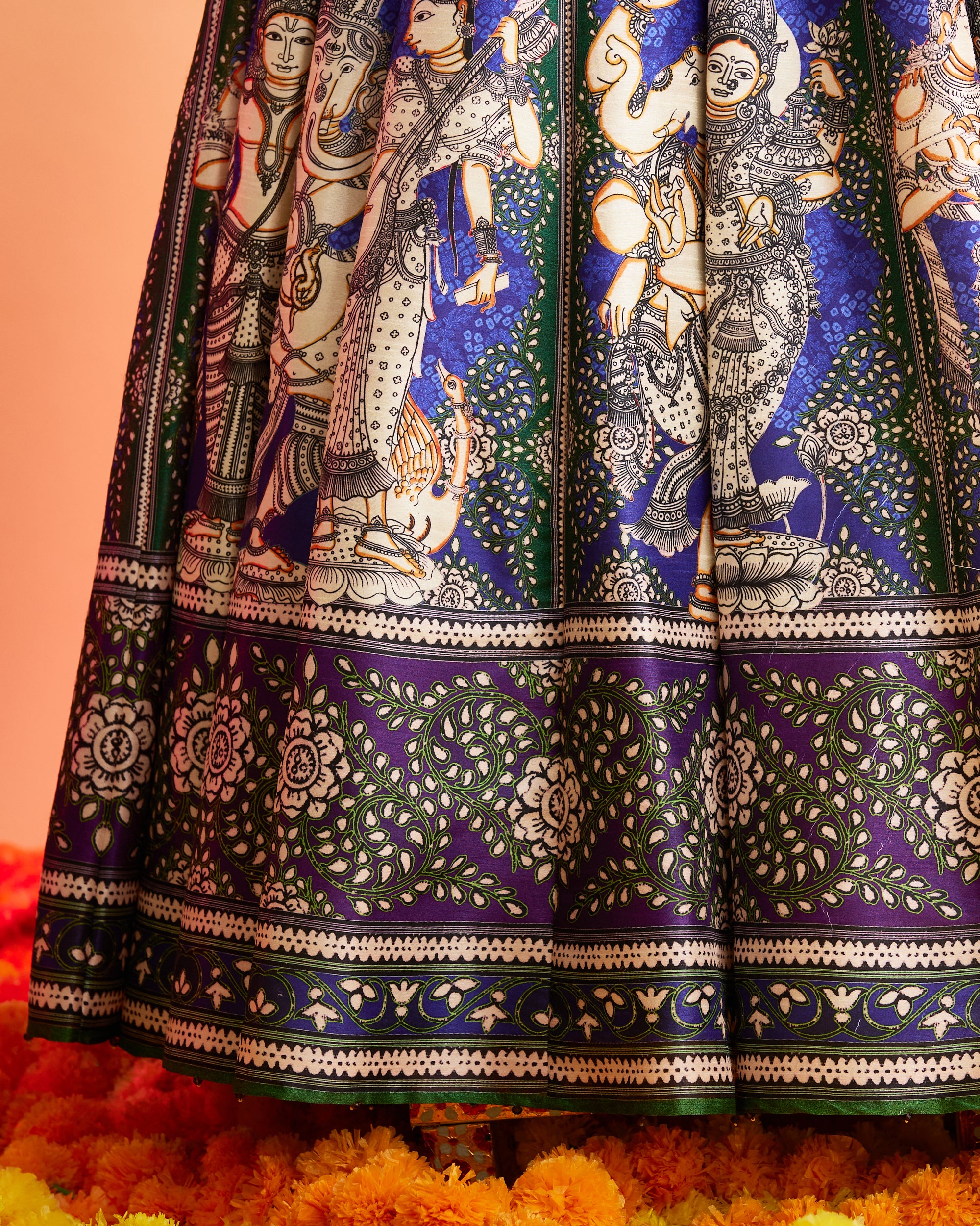 Ganjam : Leela - Navy/Purple