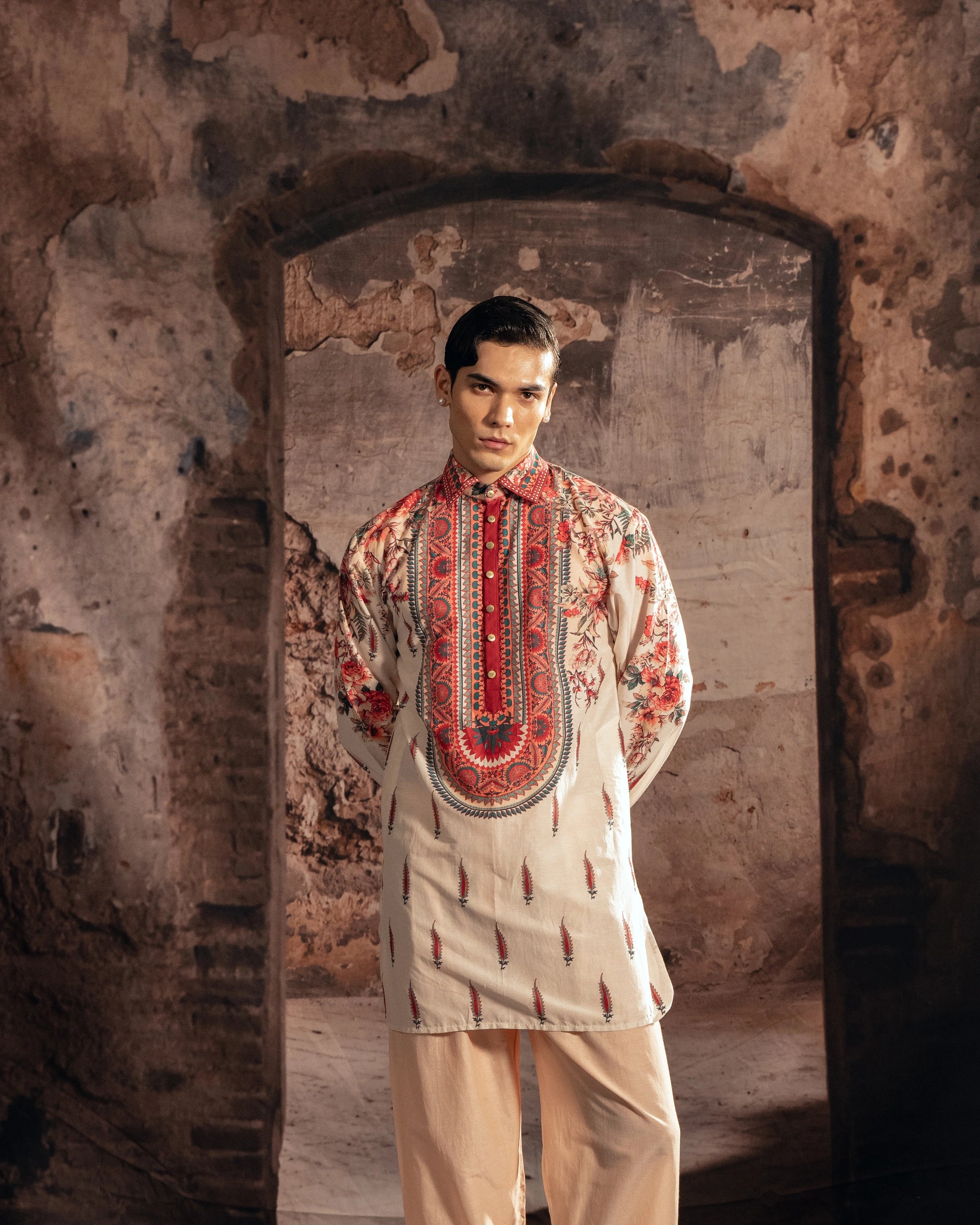 NAZAARA : Watan