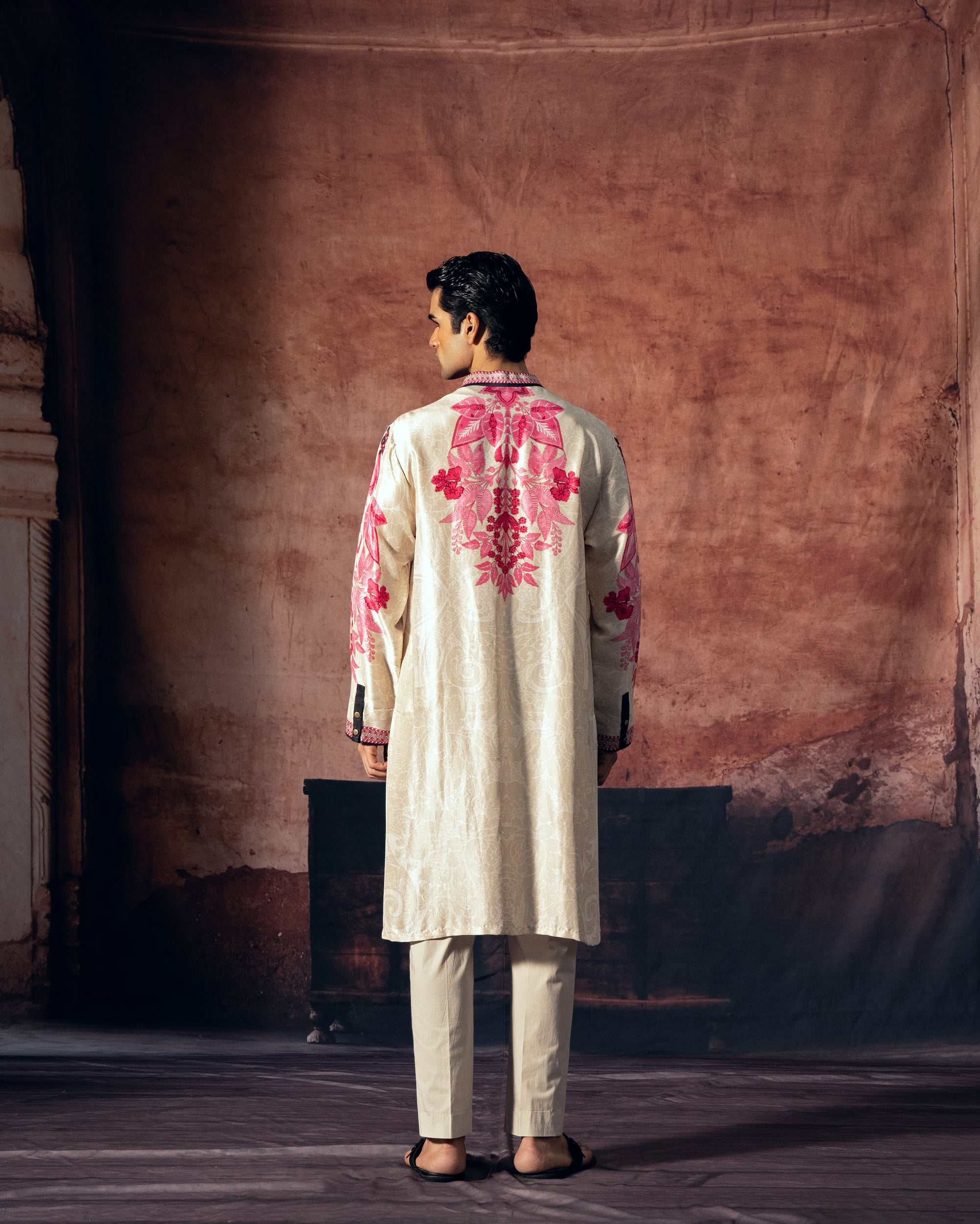 NIZAM : Oman