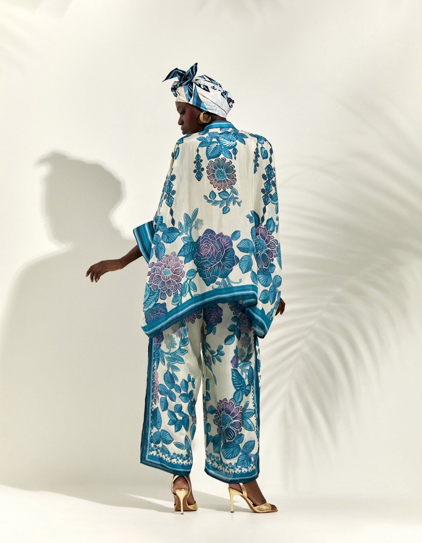 Jamaica : Chanel/Gloria - Ivory/Blue