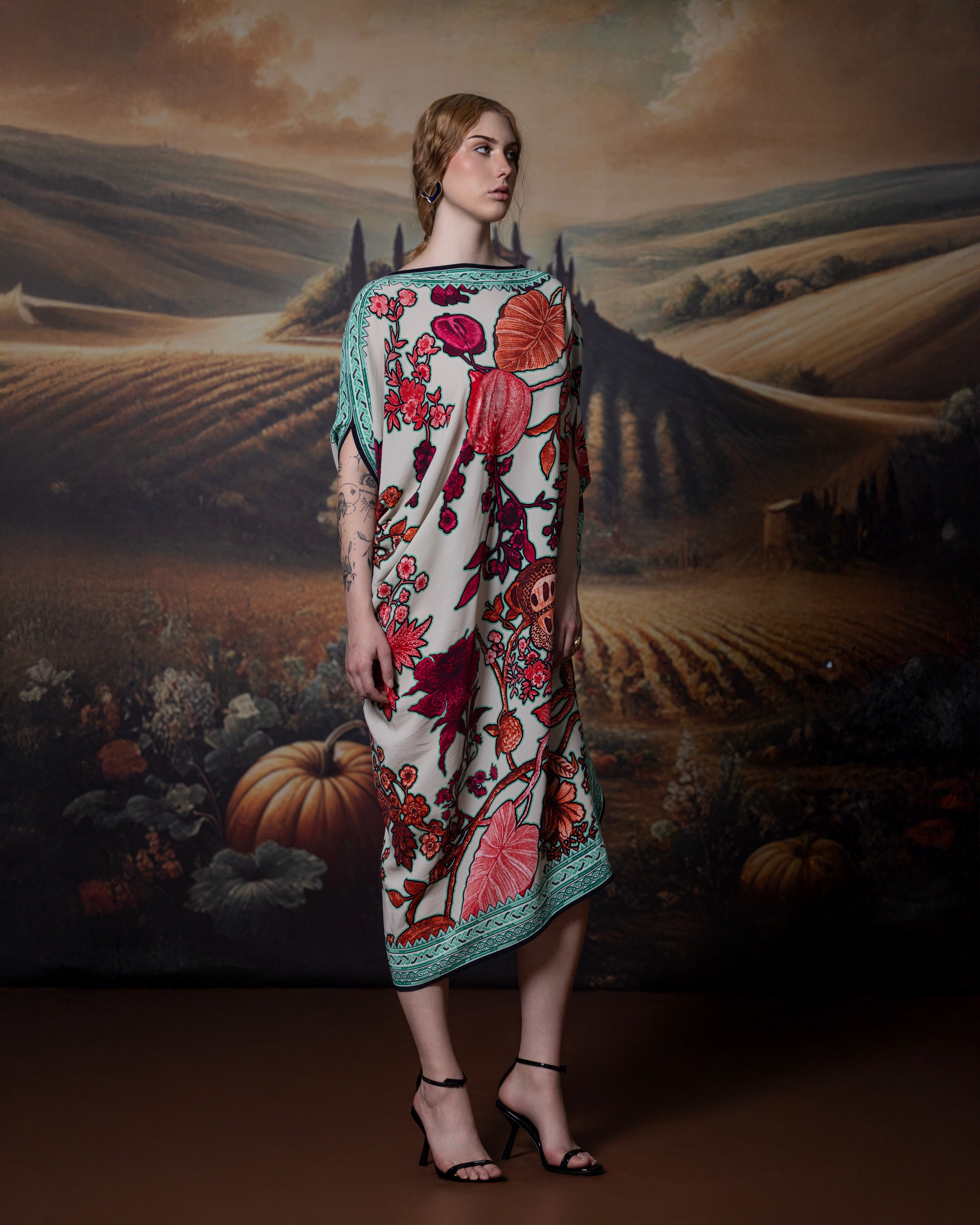 Florence : Lajjo - Ivory/Coral