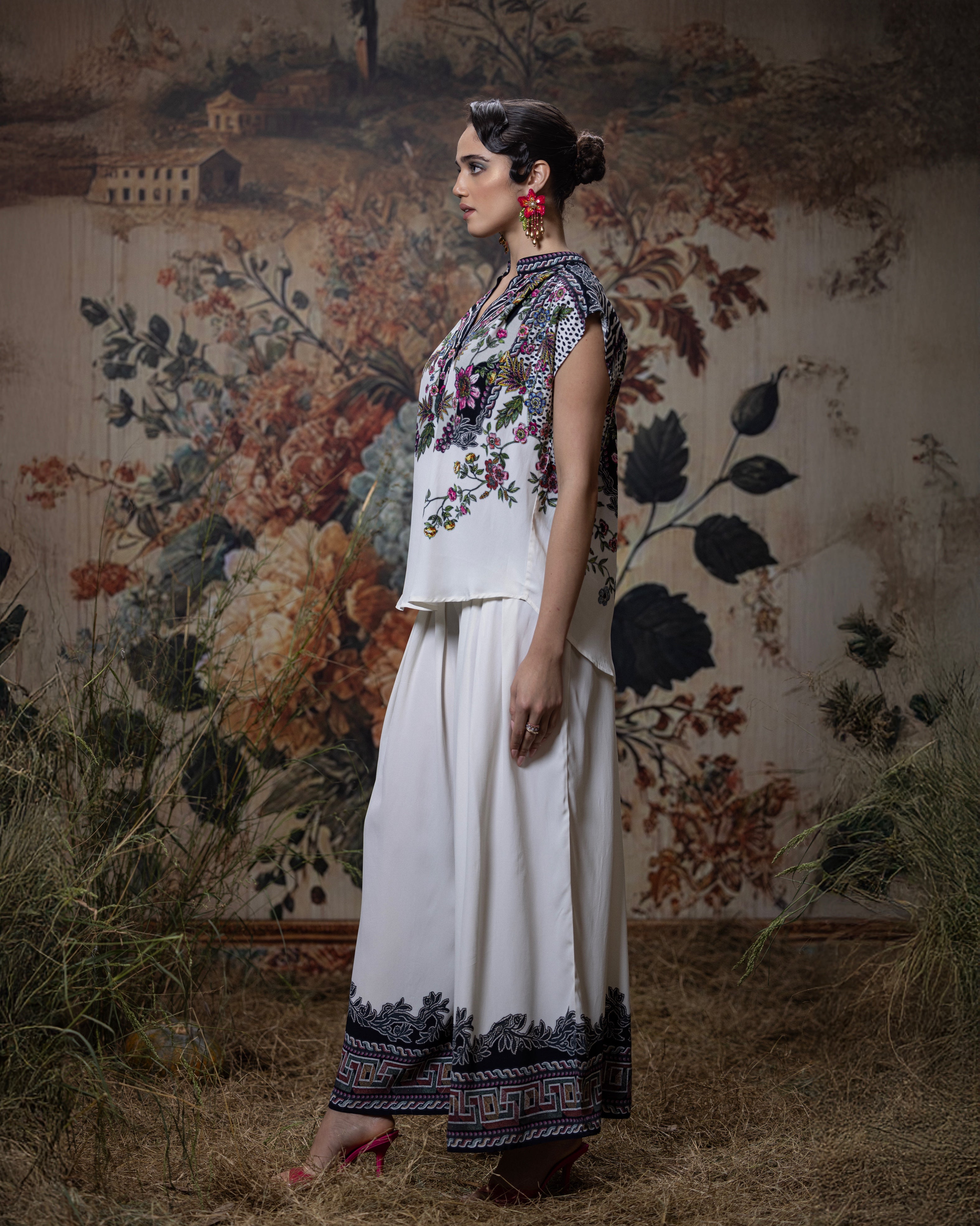Florence : Martina/Tahira - White