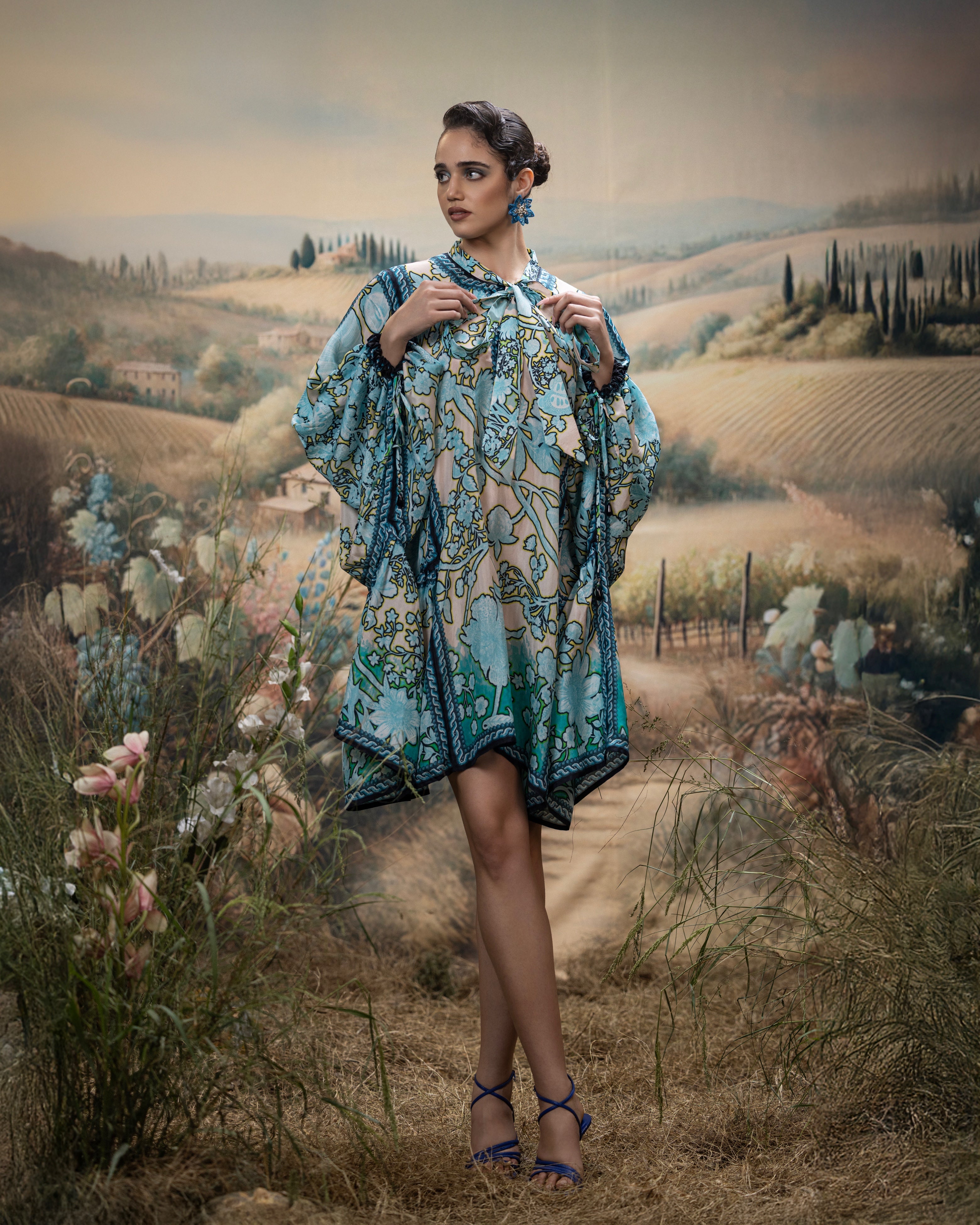 Florence : Valentina - Aqua/Beige