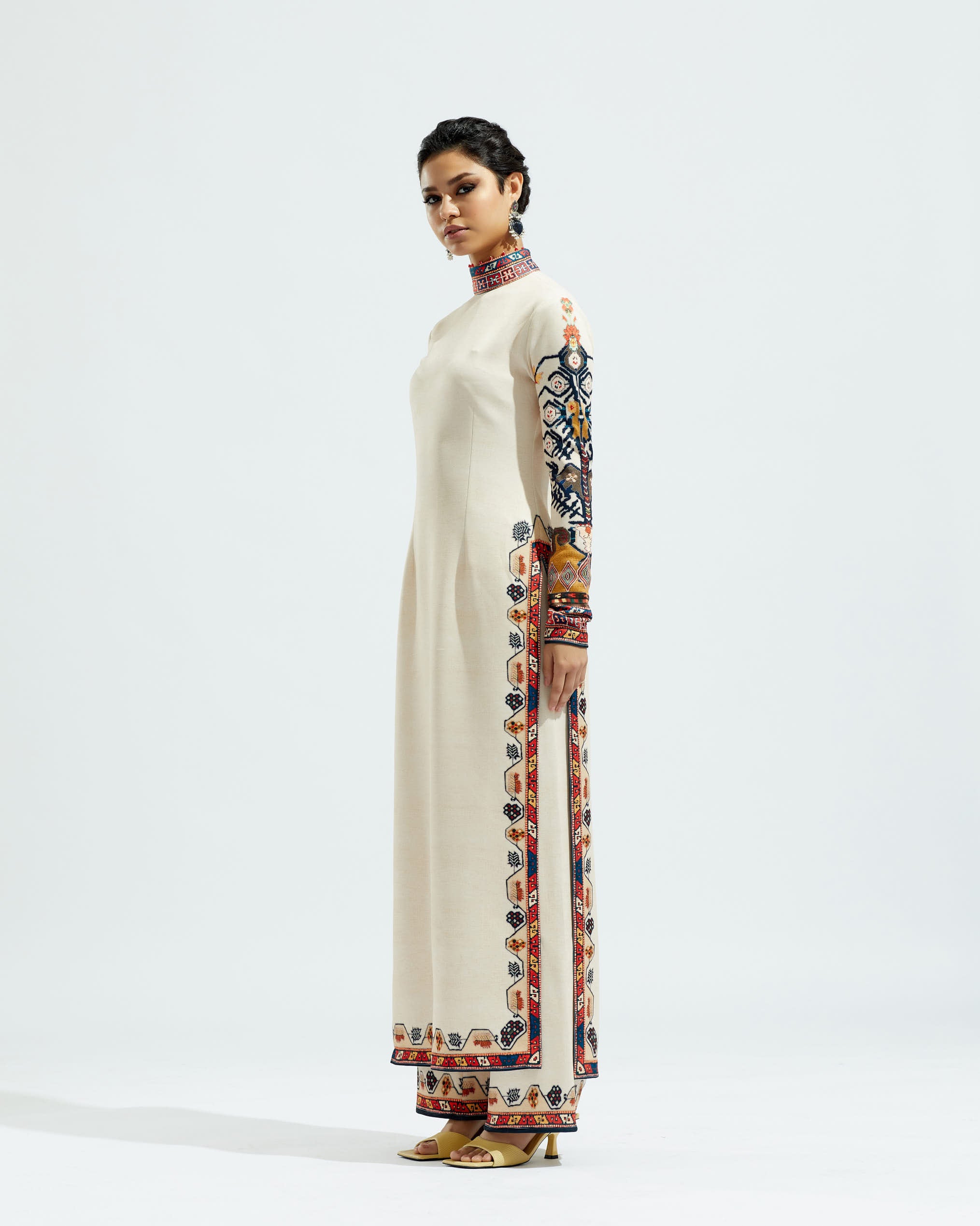 Casablanca : Clementia - Beige