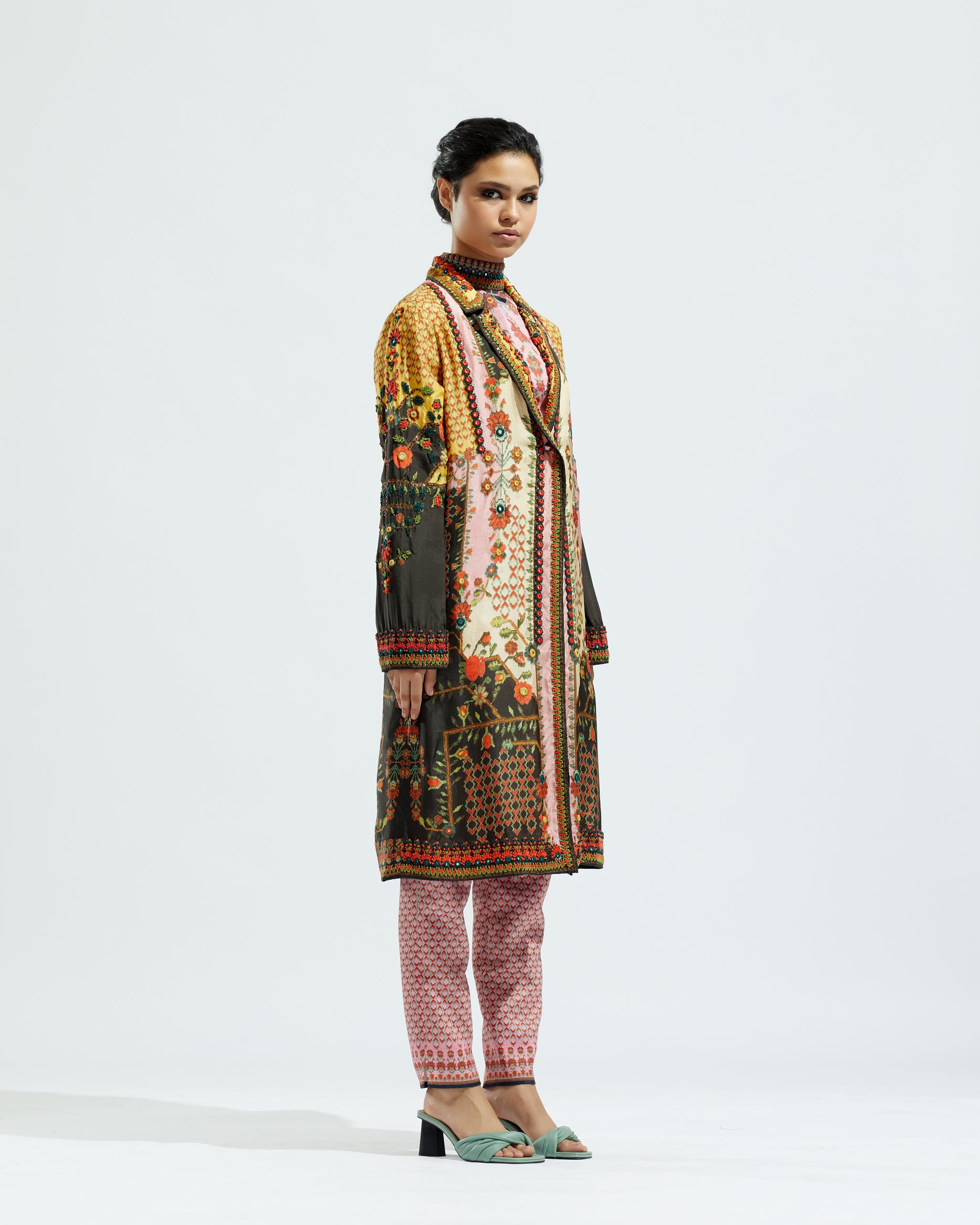 Casablanca : Jamali - Beige/Black