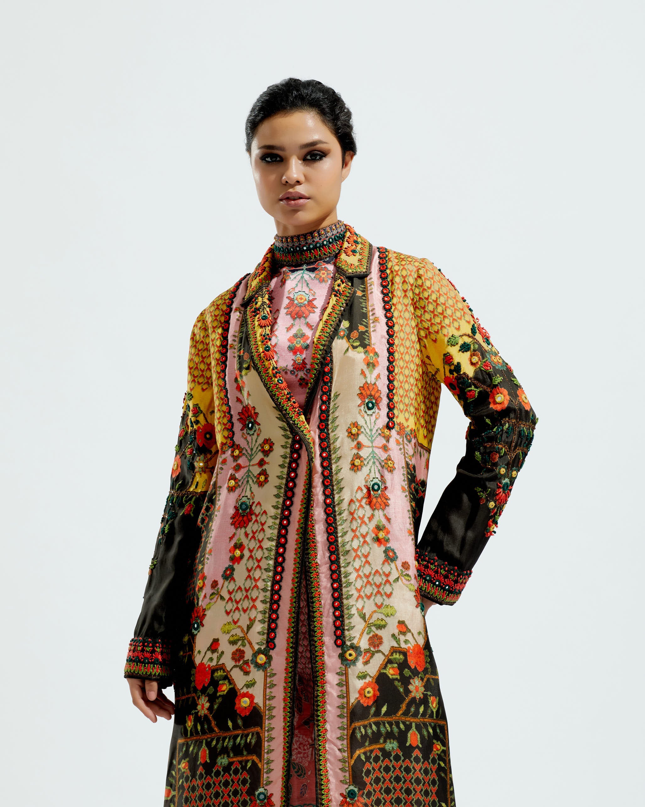Casablanca : Jamali - Beige/Black