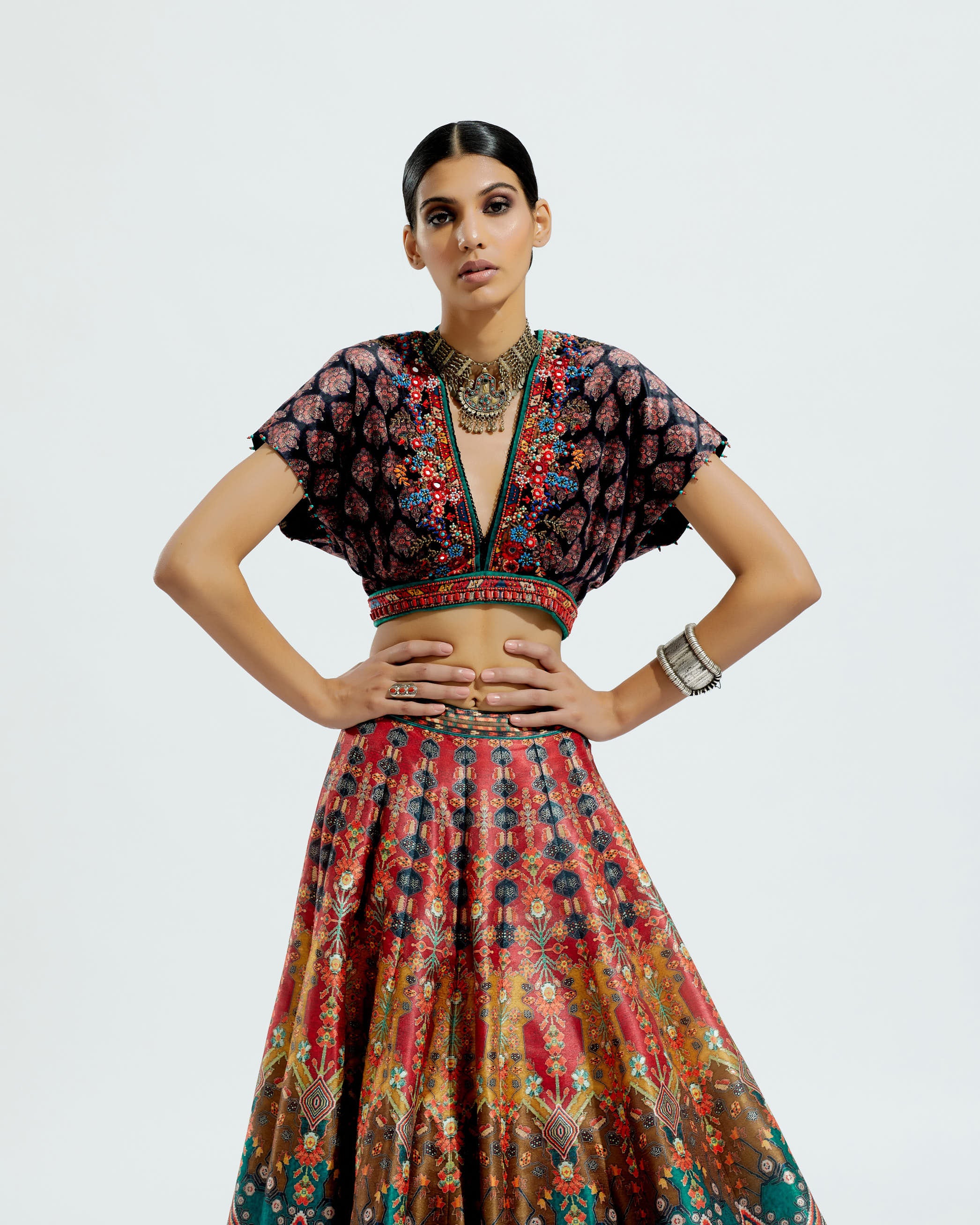 Casablanca : Neerja Leela - Red/Mustard