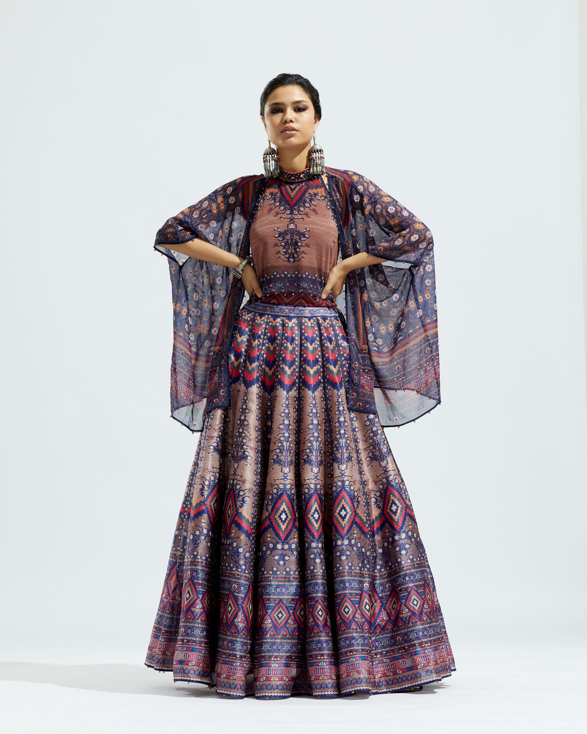 Casablanca : Hanoi Leela - Brown/Navy