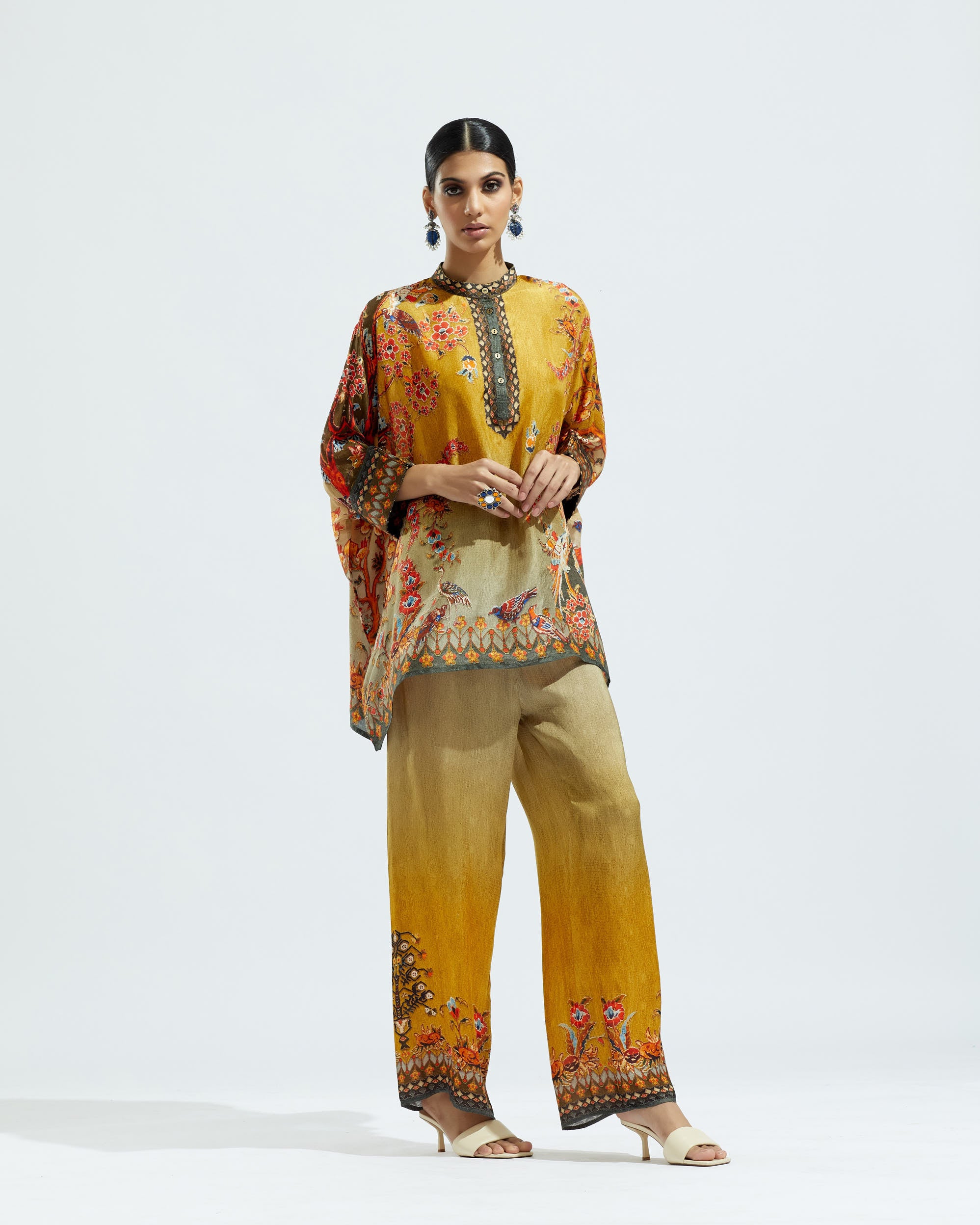 Casablanca : Chanel - Mustard