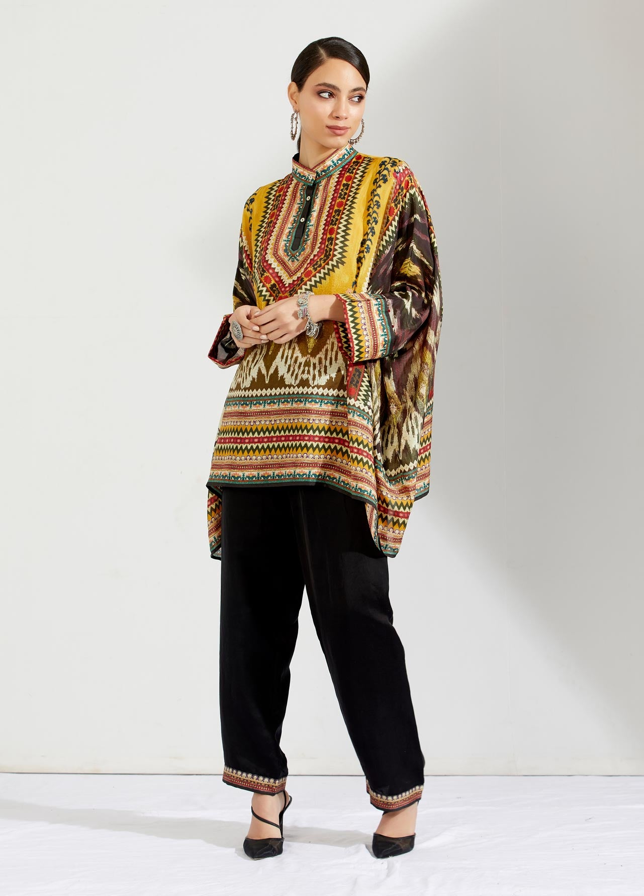Uzbek : Chanel - Mustard
