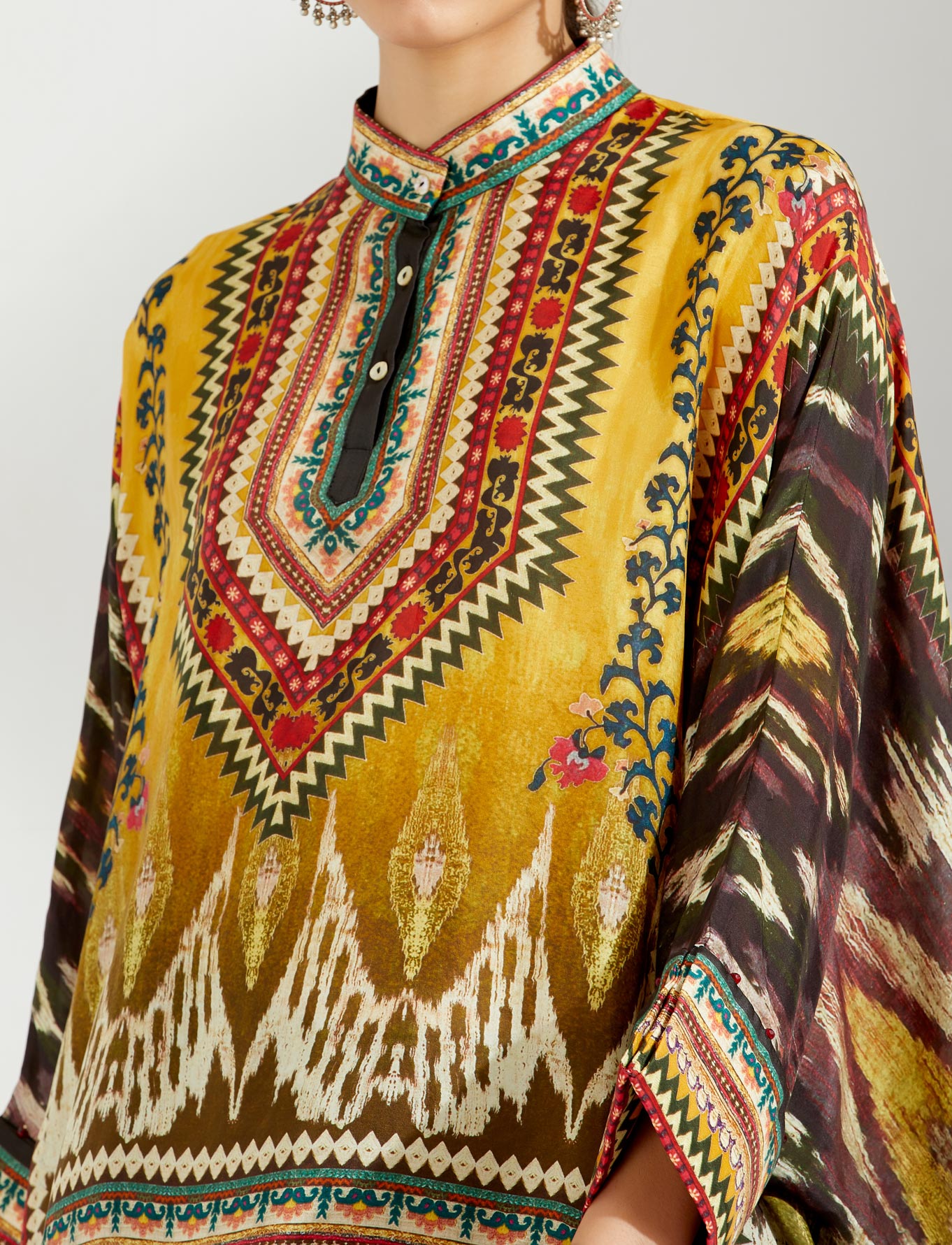 Uzbek : Chanel - Mustard