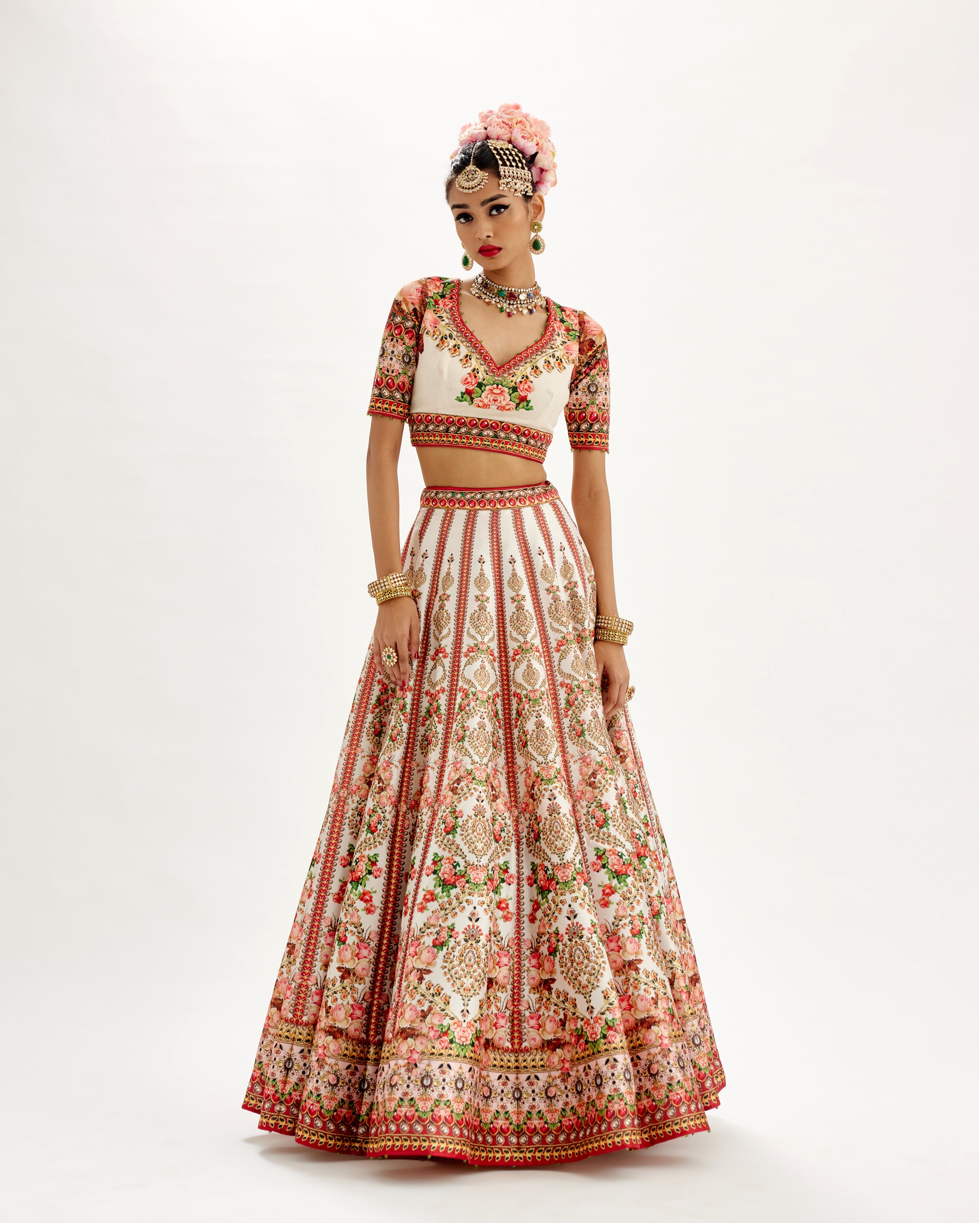 Pakeezah : Leela - Ivory