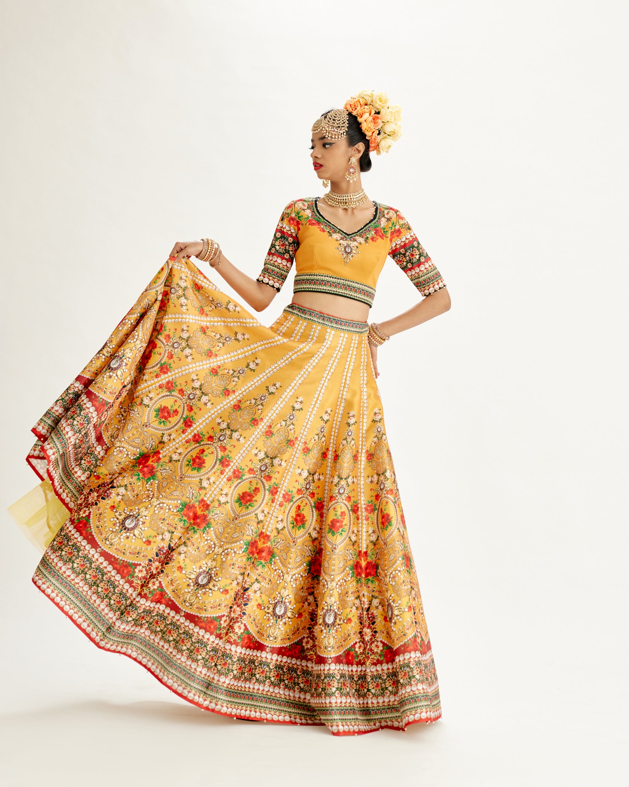 Pakeezah : Leela - Mustard