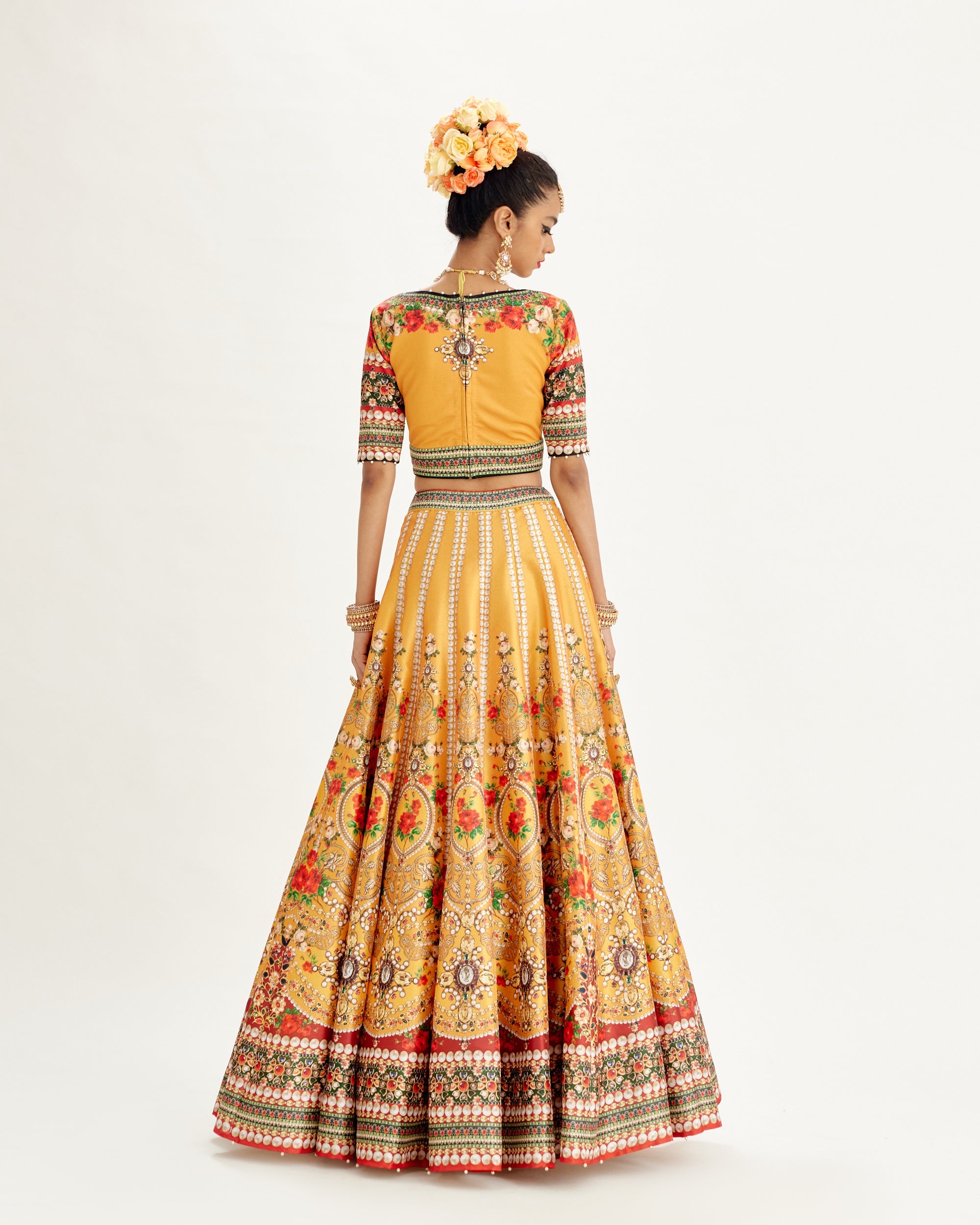 Pakeezah : Leela - Mustard