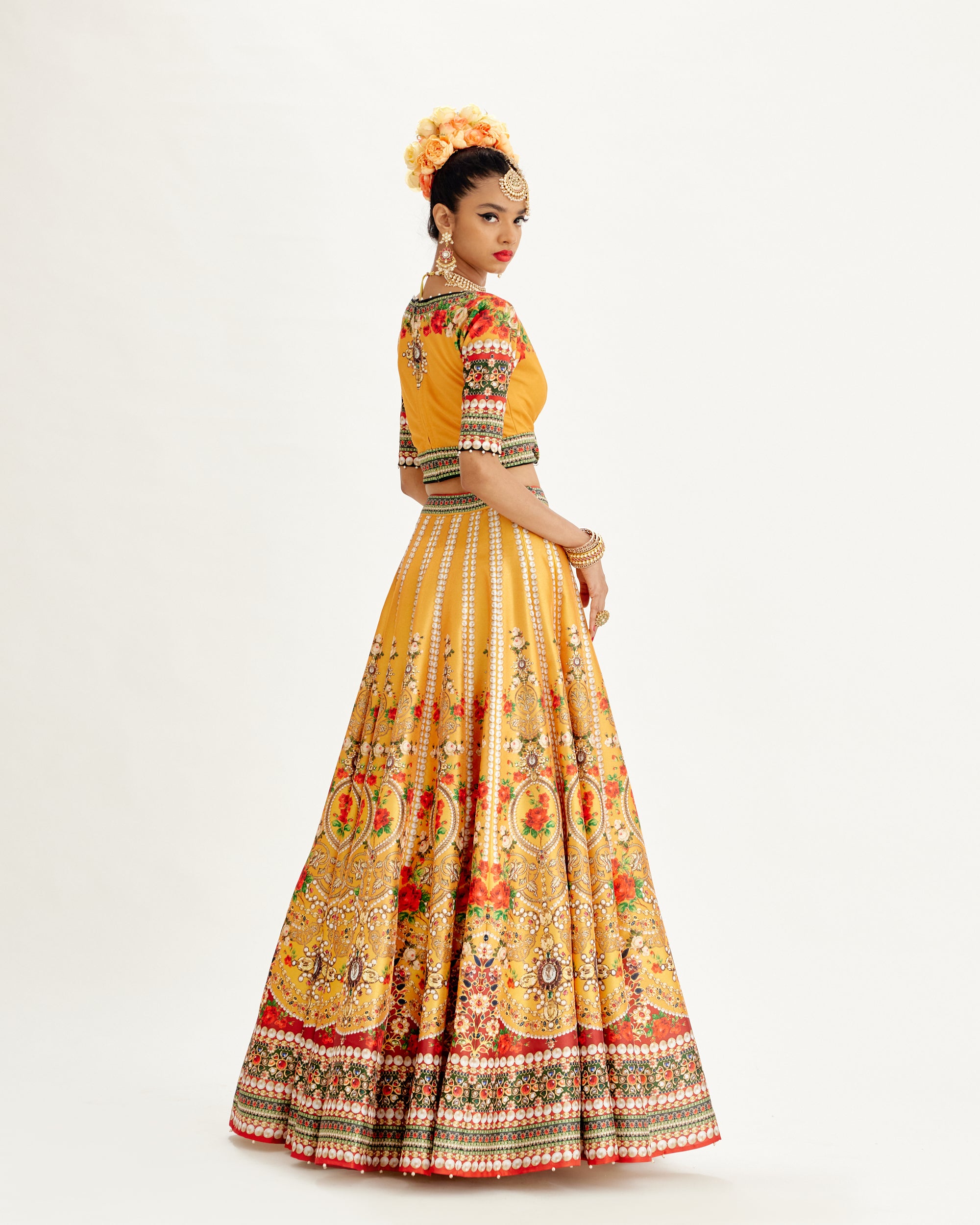 Pakeezah : Leela - Mustard