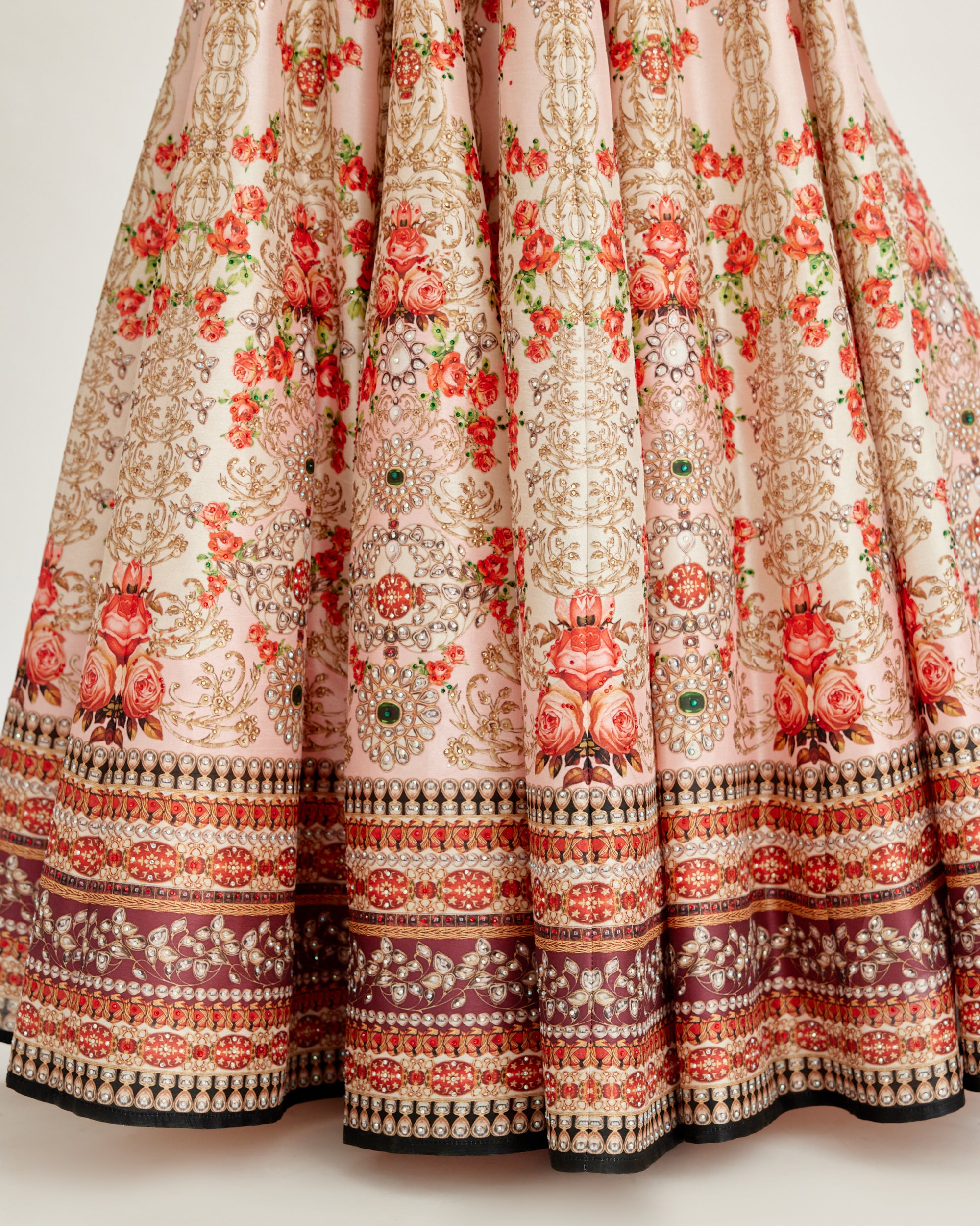 Pakeezah : Leela - Ivory/Blush