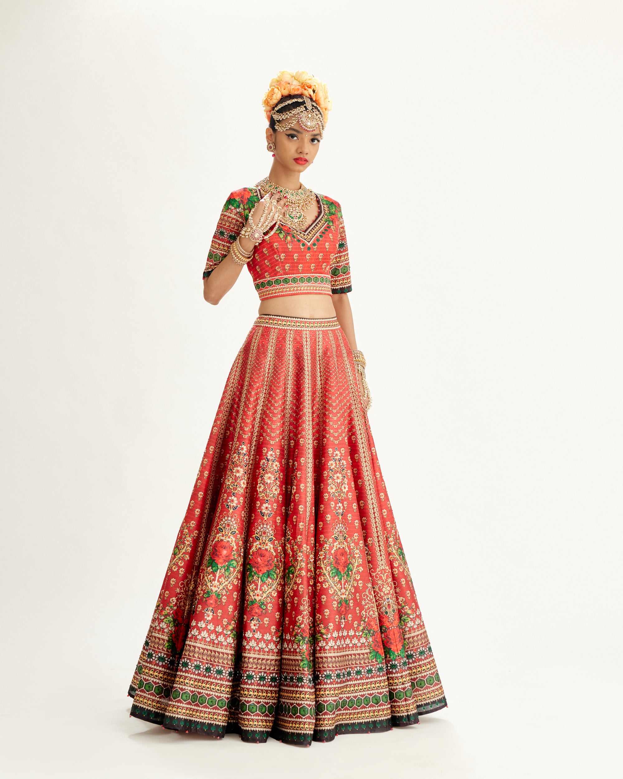 Pakeezah : Leela - Red