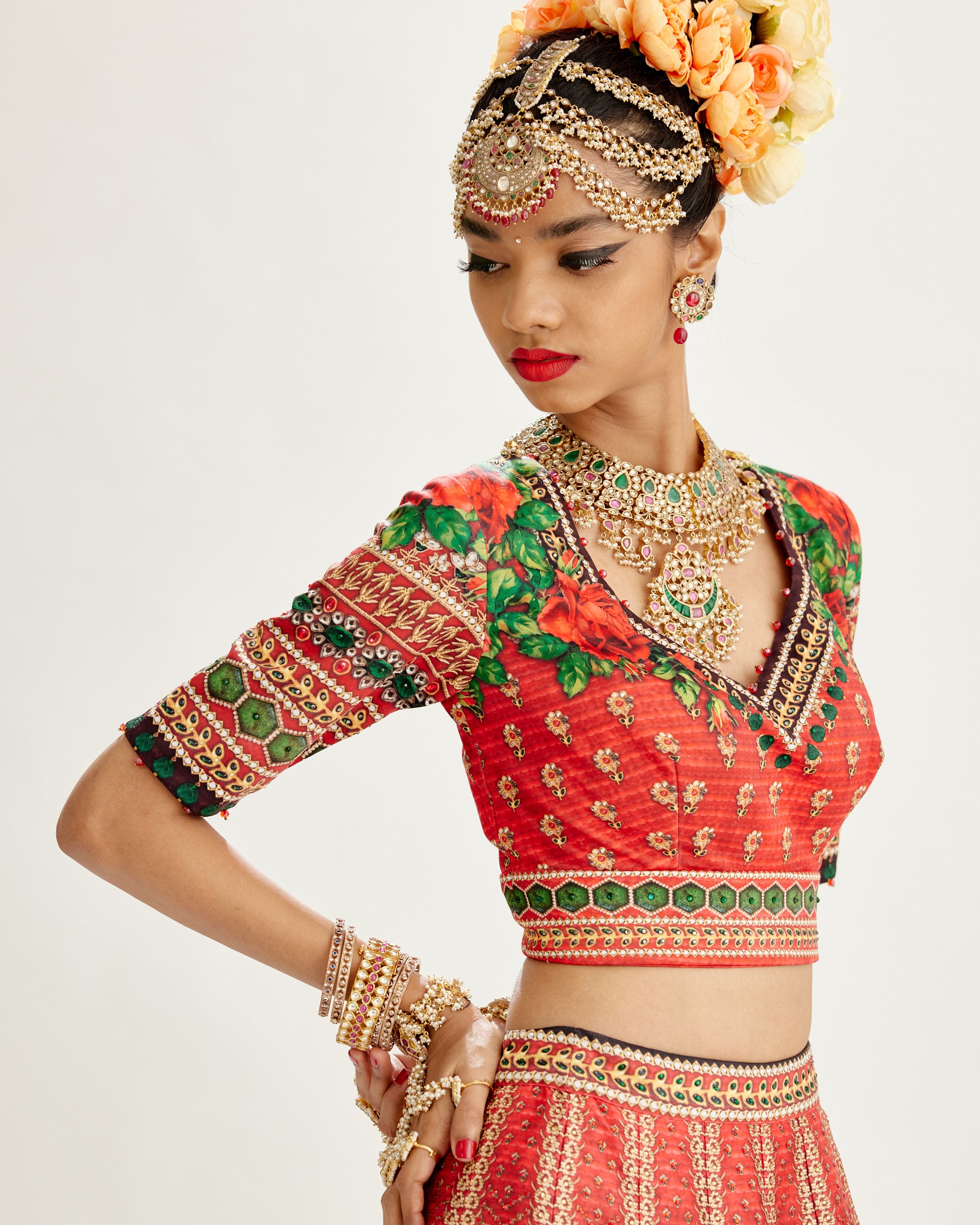 Pakeezah : Leela - Red