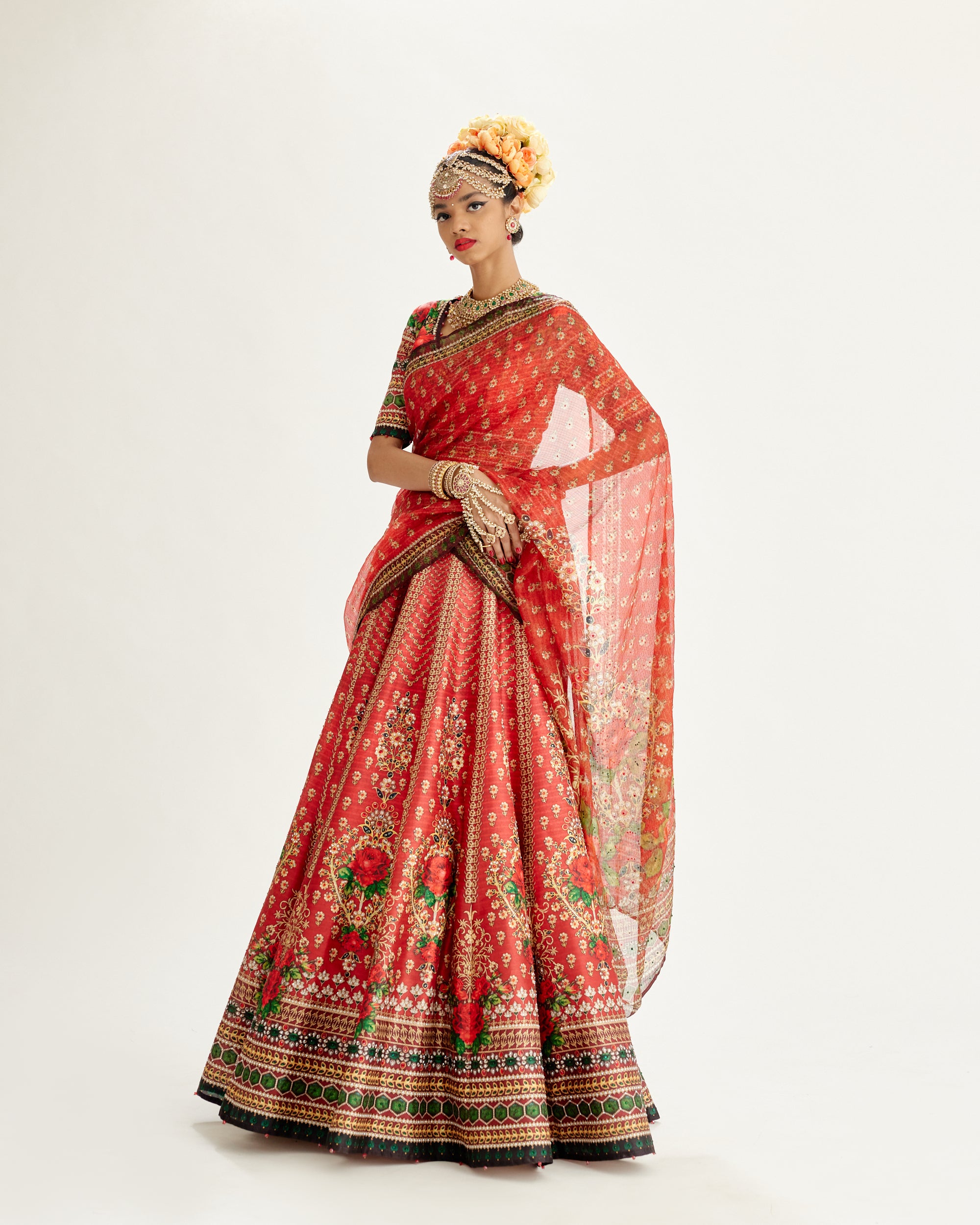 Pakeezah : Leela - Red