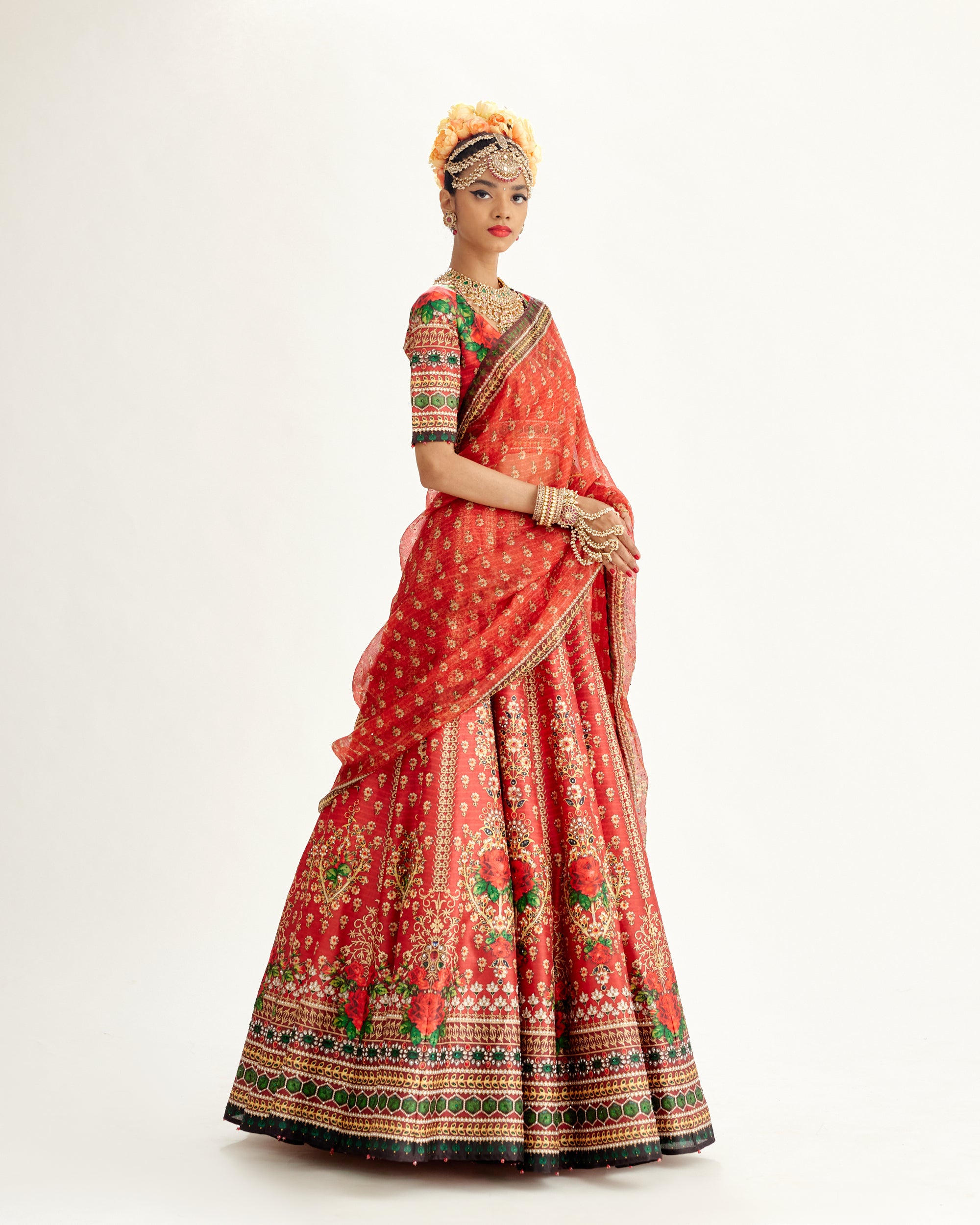 Pakeezah : Leela - Red