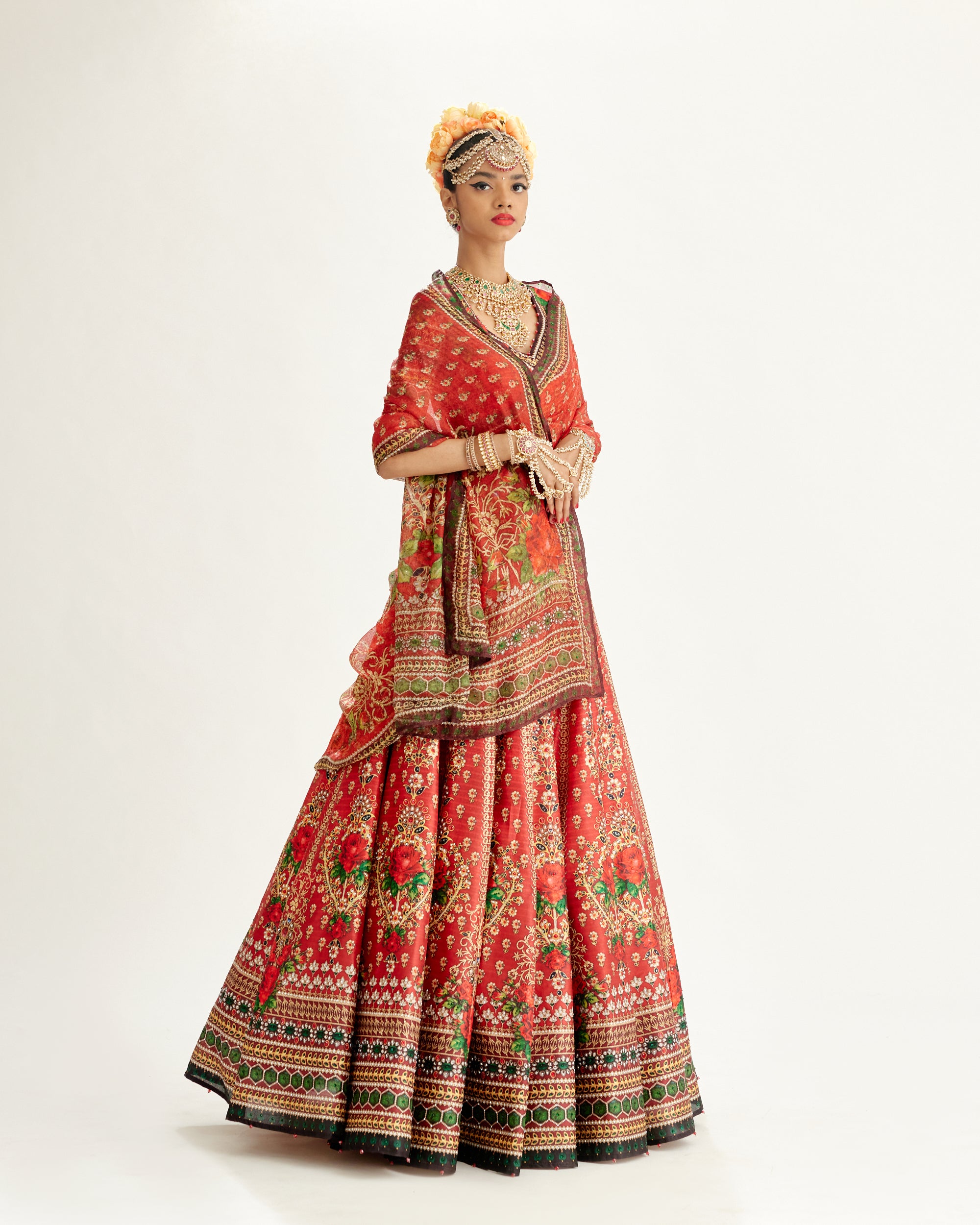 Pakeezah : Leela - Red