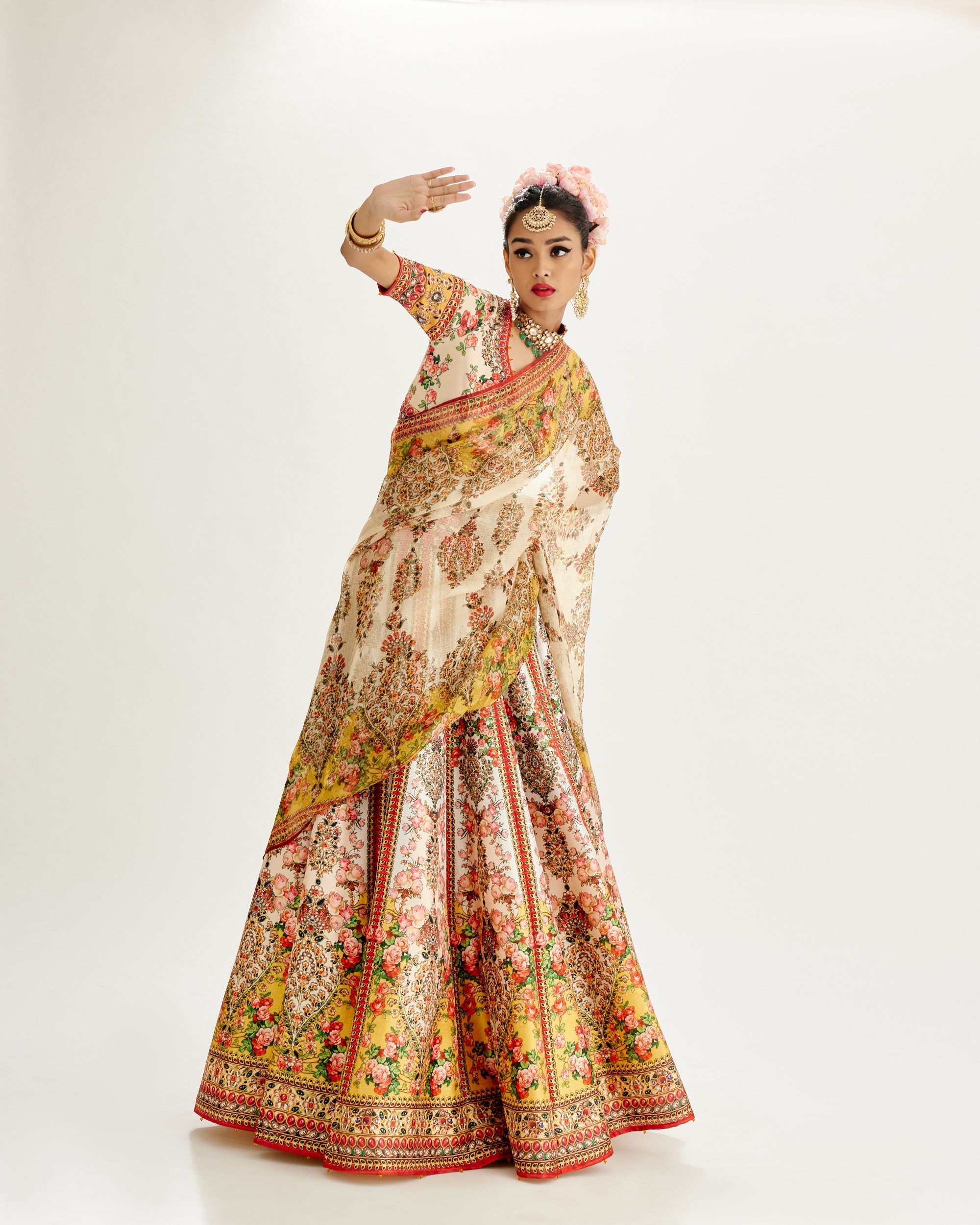 Pakeezah : Leela - Ivory/Mustard