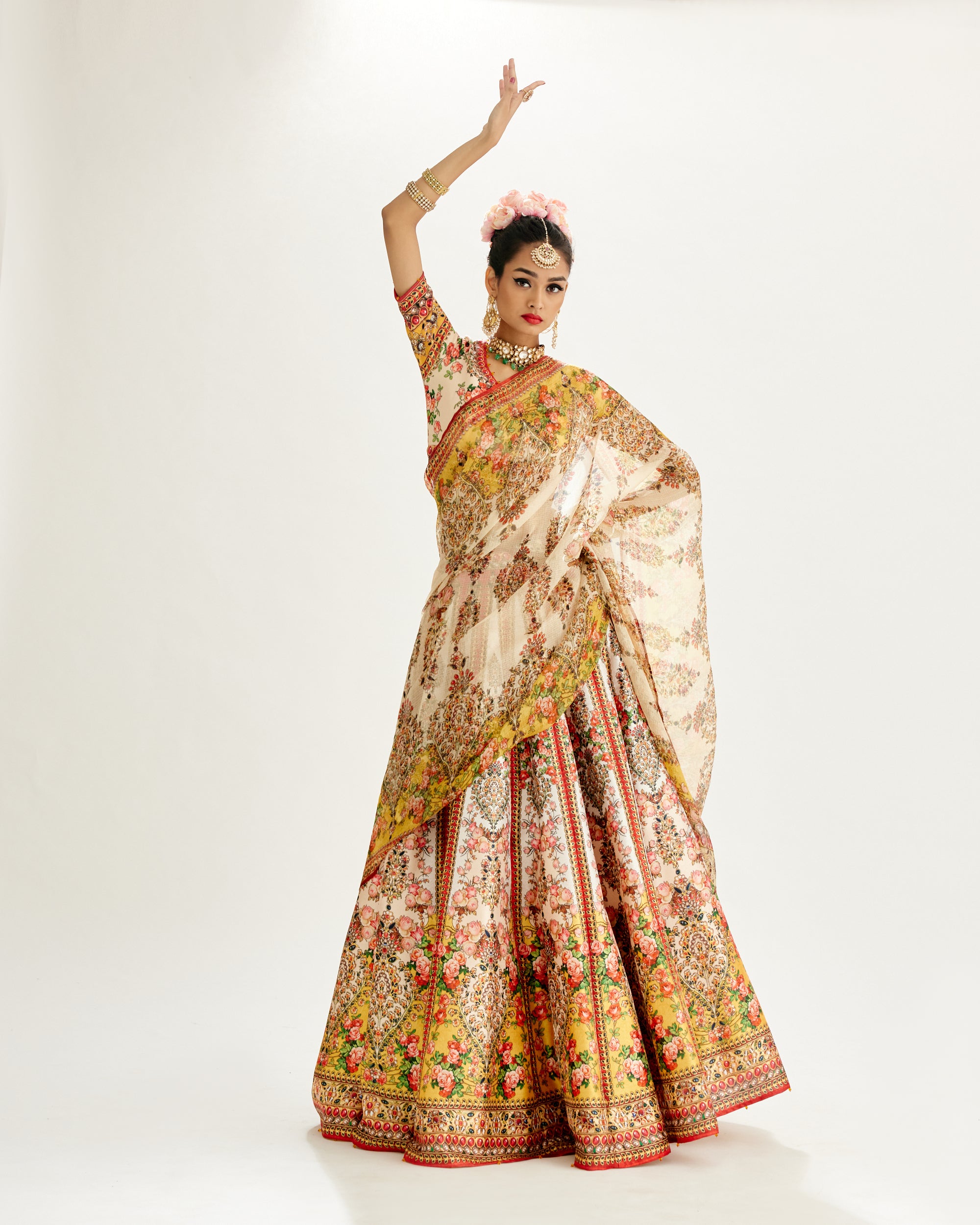 Pakeezah : Leela - Ivory/Mustard