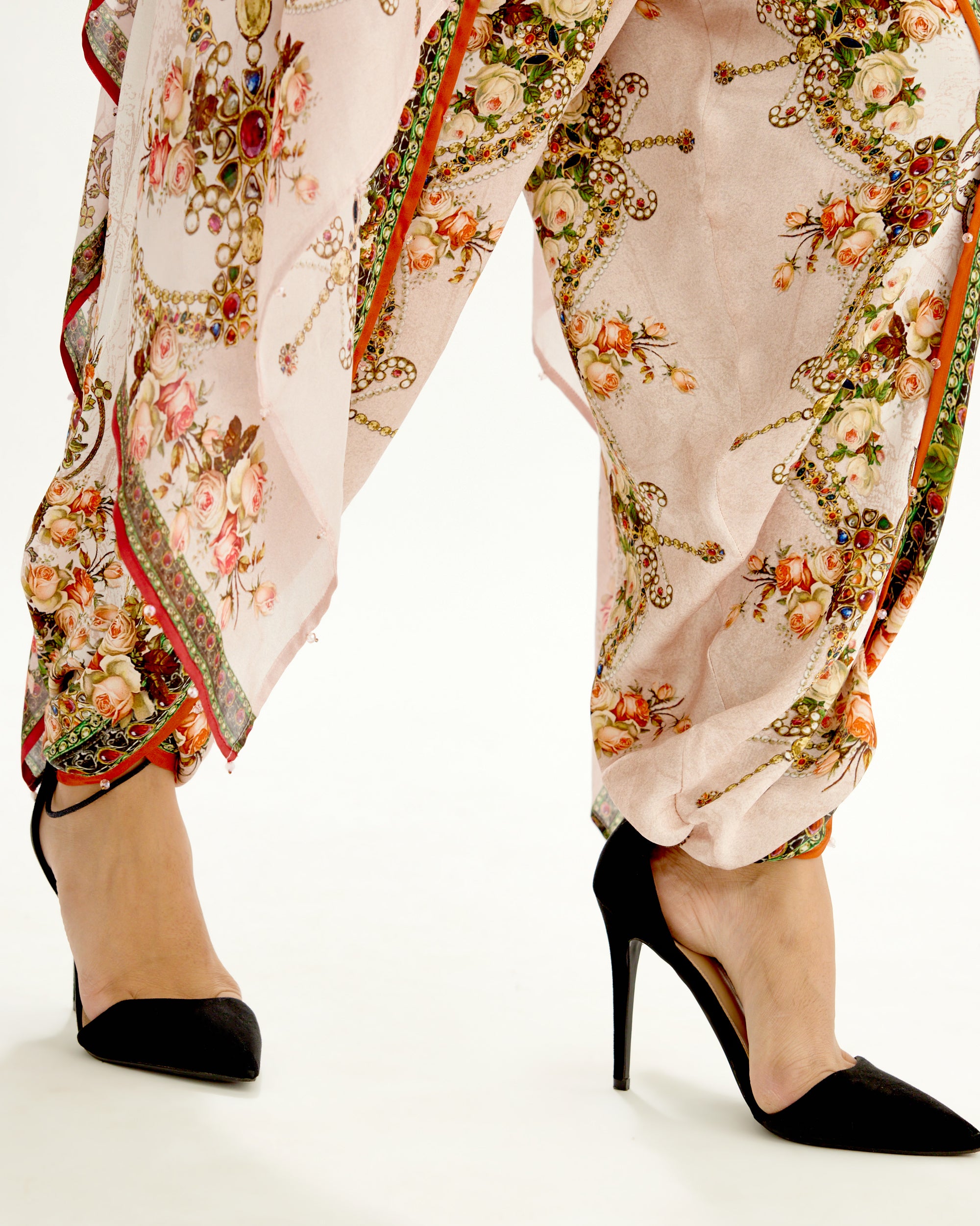 Pakeezah : Shibani - Lilac