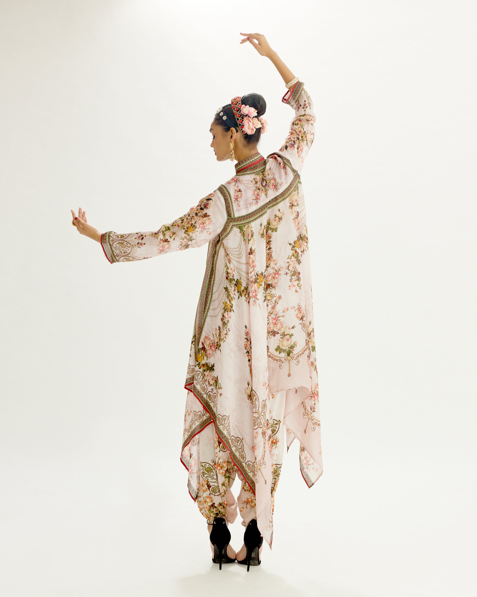 Pakeezah : Shibani - Lilac