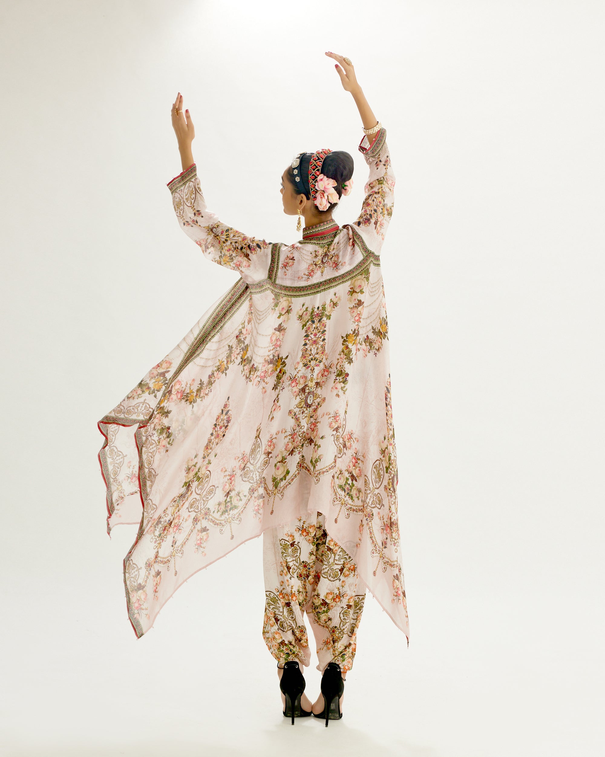 Pakeezah : Shibani - Lilac