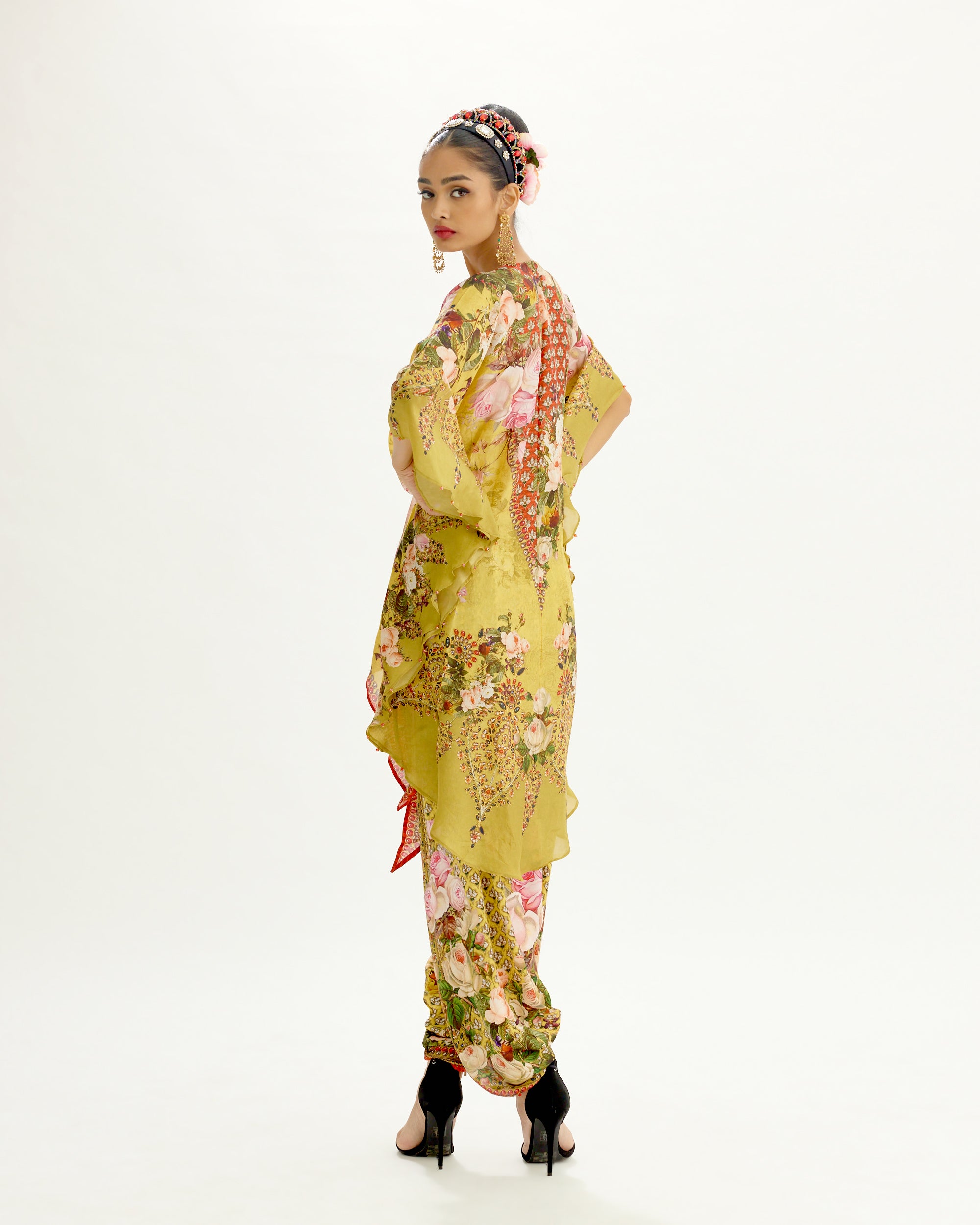 Pakeezah : Inayat - Mustard