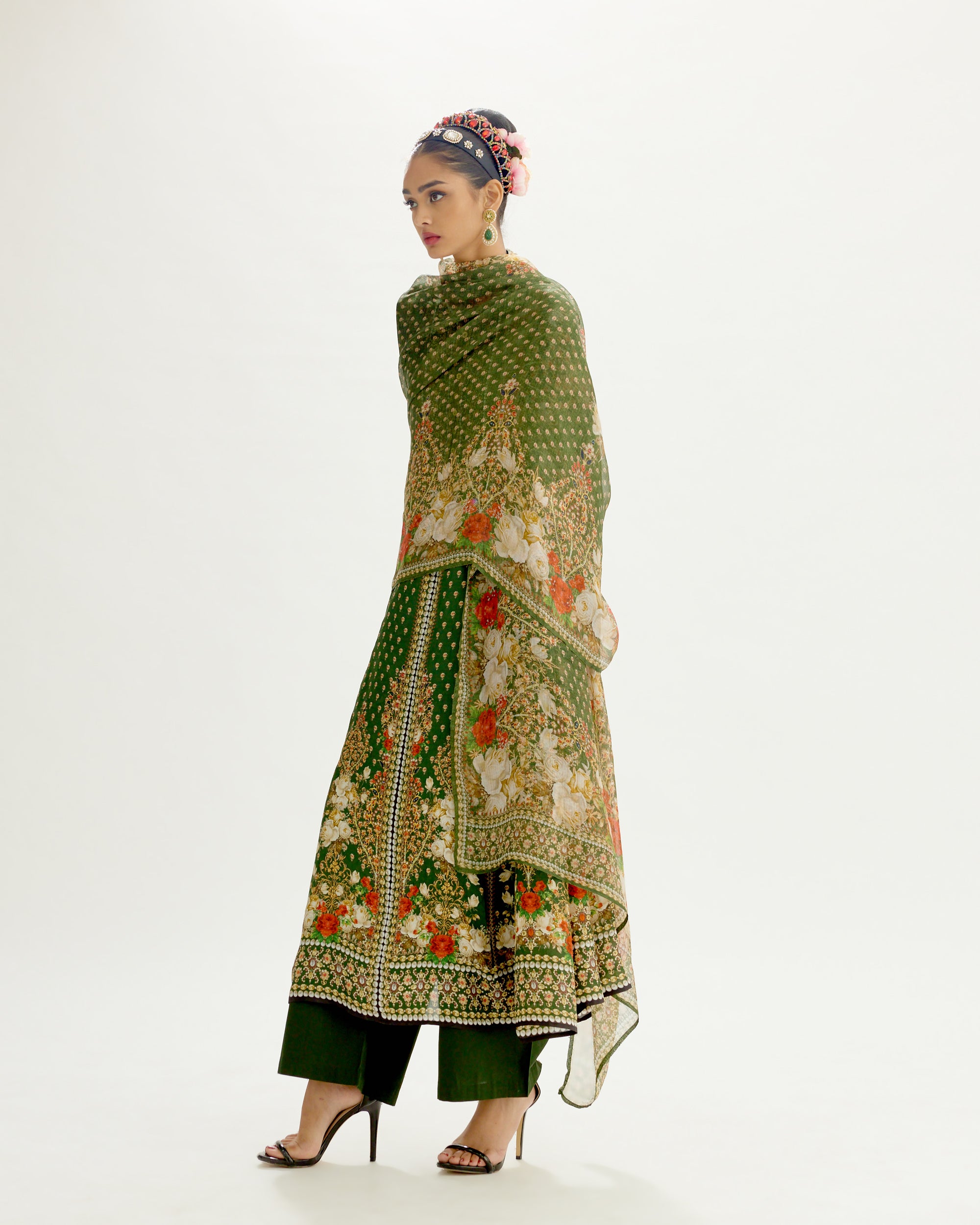 Pakeezah : Ada - Emerald