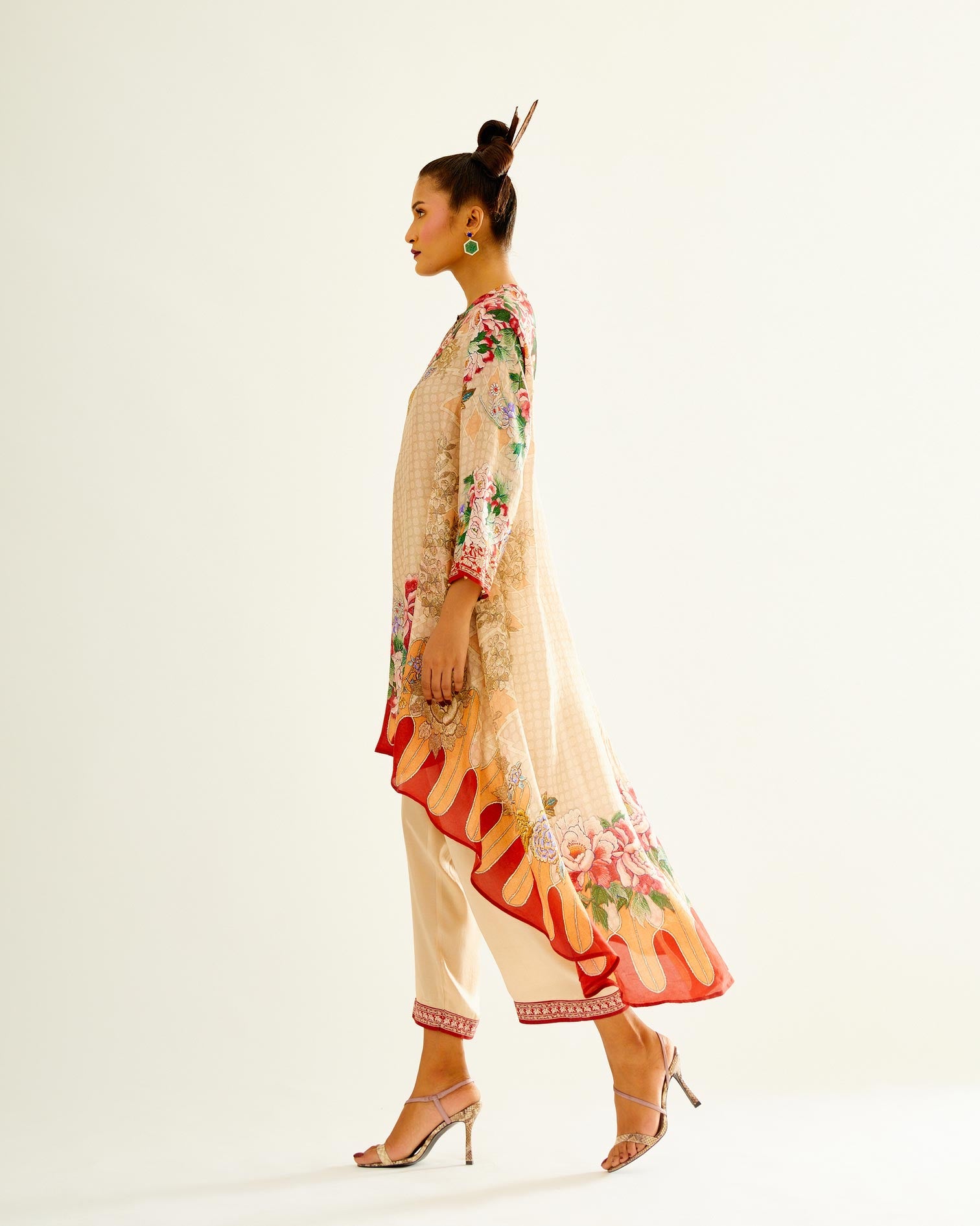 Sayuri : Aarvi - Beige