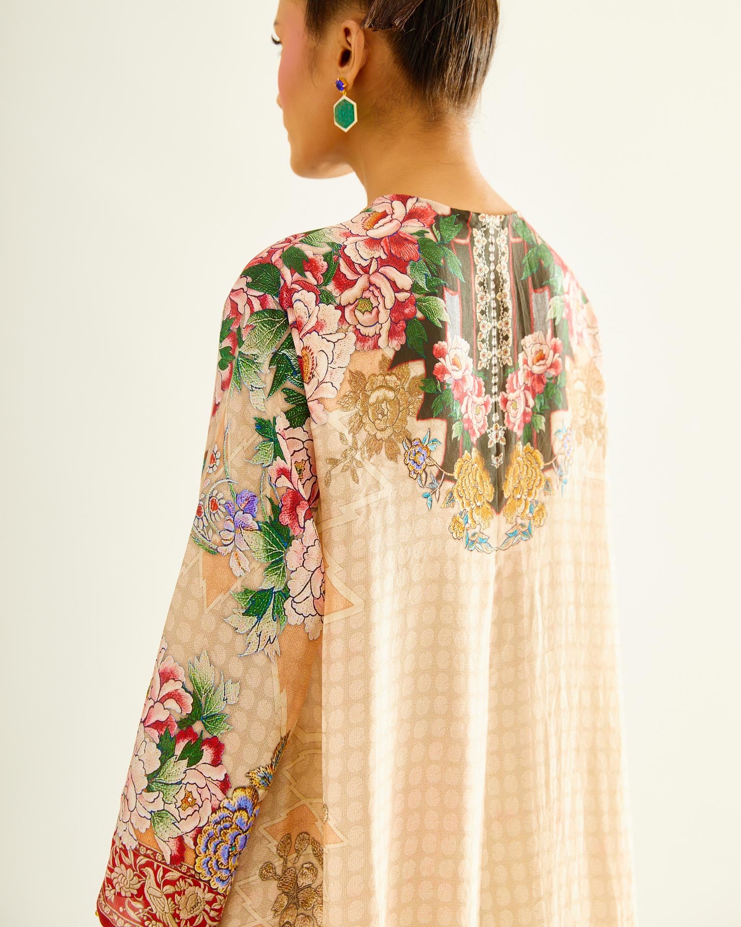 Sayuri : Aarvi - Beige