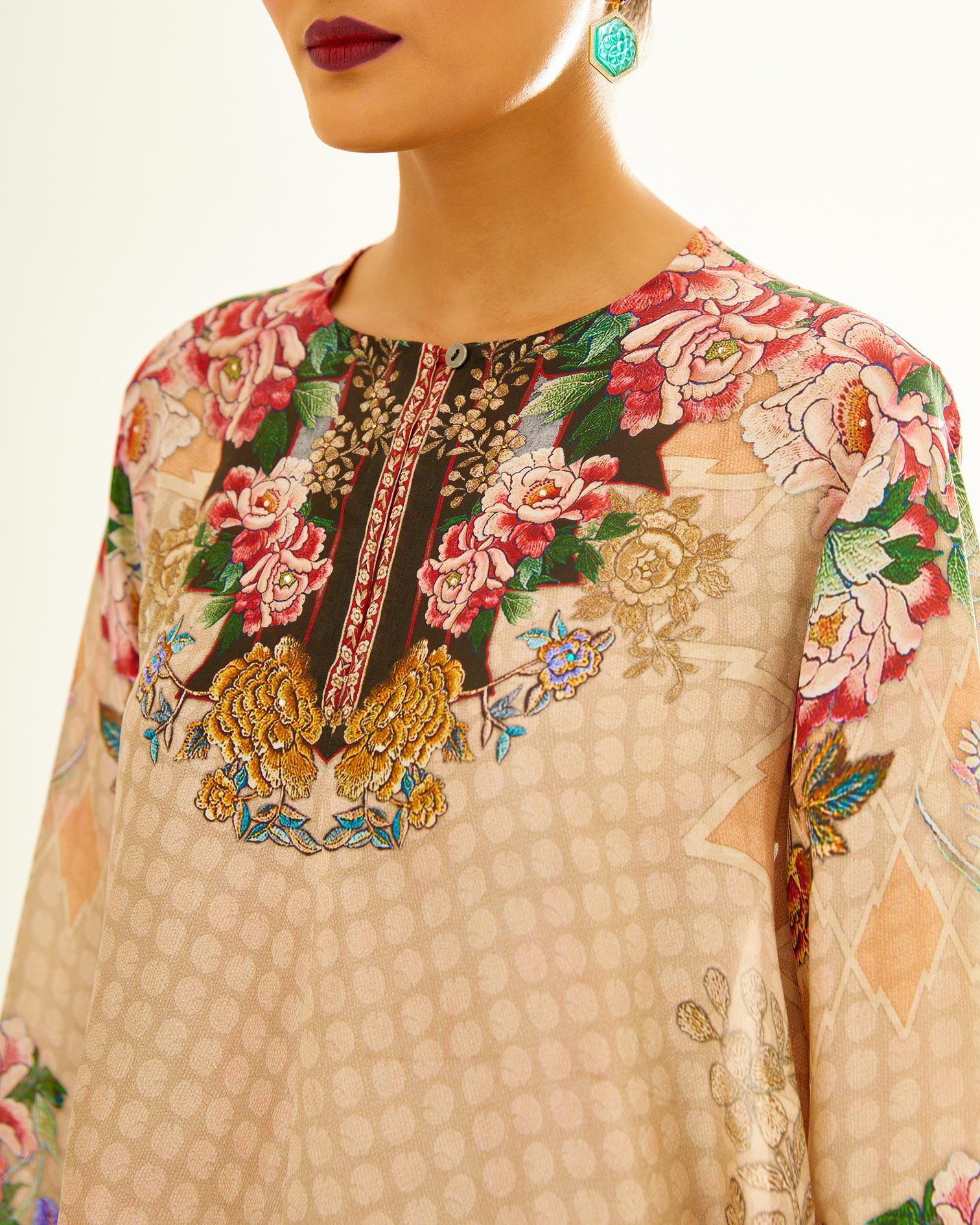 Sayuri : Aarvi - Beige
