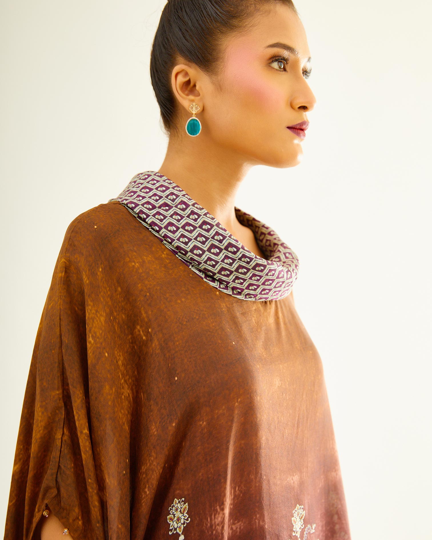Sayuri : Lavanya - Bronze